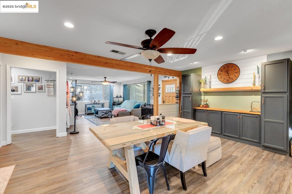 Detail Gallery Image 7 of 56 For 10870 Buck Brush Dr, Jamestown,  CA 95327 - 3 Beds | 3/1 Baths