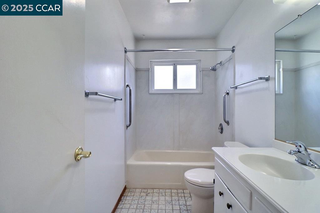 Detail Gallery Image 23 of 56 For 2465 Buena Vista Ave, Walnut Creek,  CA 94597 - – Beds | – Baths
