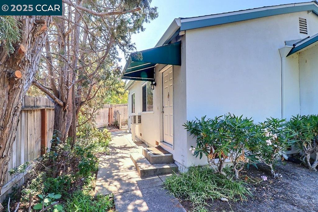 Detail Gallery Image 50 of 56 For 2465 Buena Vista Ave, Walnut Creek,  CA 94597 - – Beds | – Baths