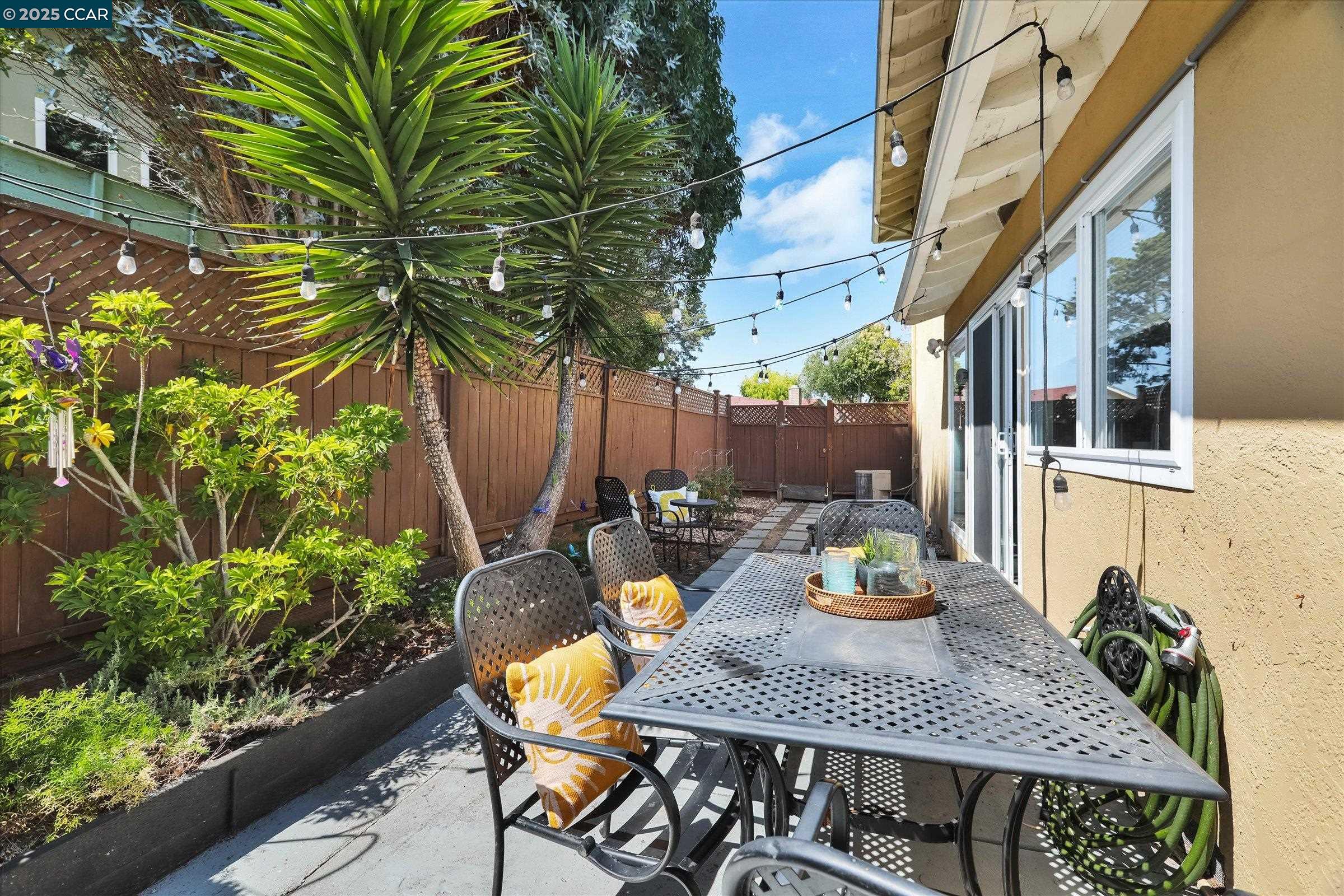 Detail Gallery Image 22 of 25 For 1000 View Drive, Richmond,  CA 94803 - 3 Beds | 2/1 Baths