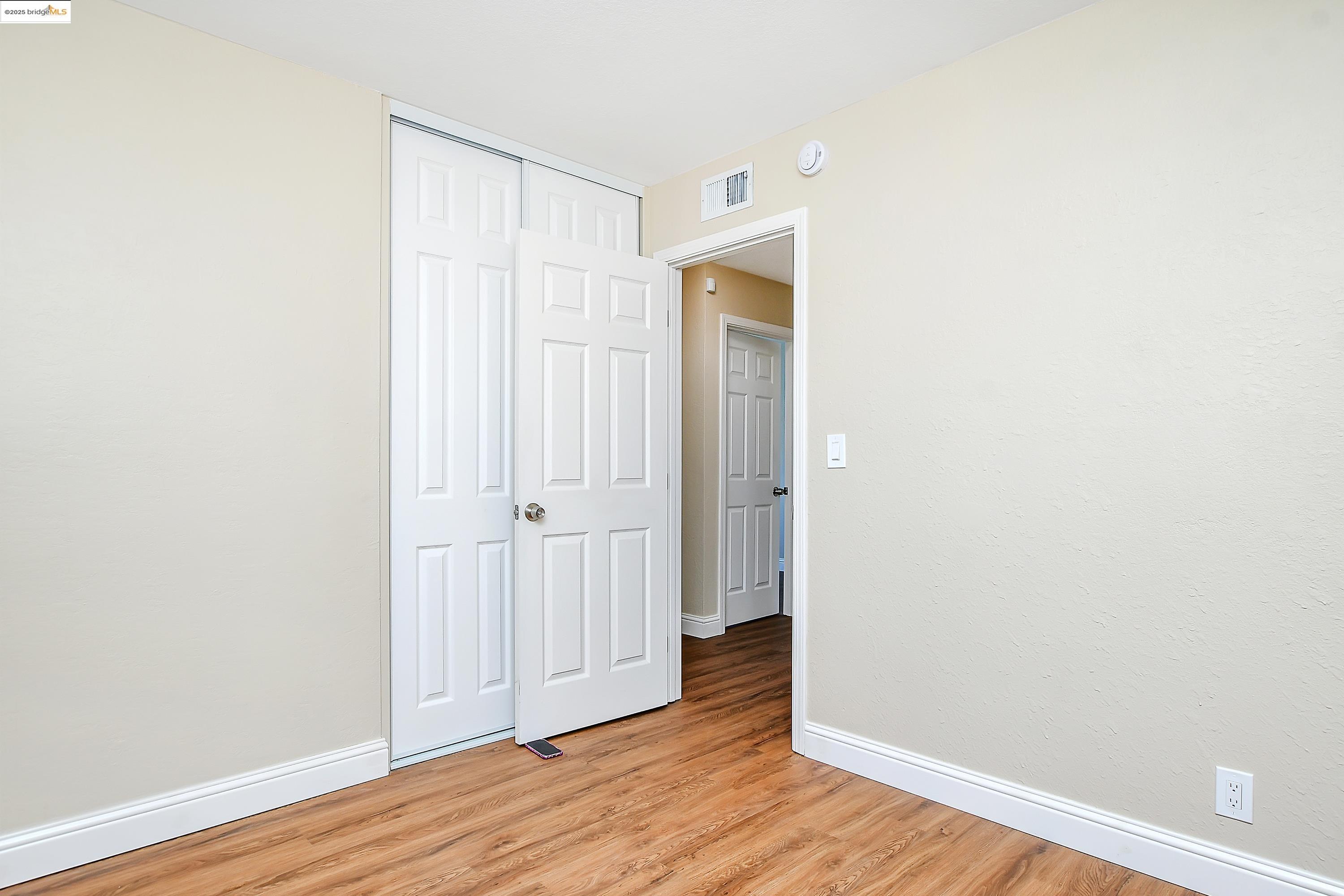Detail Gallery Image 12 of 29 For 7 Marlin Dr, Pittsburg,  CA 94565 - 4 Beds | 2 Baths
