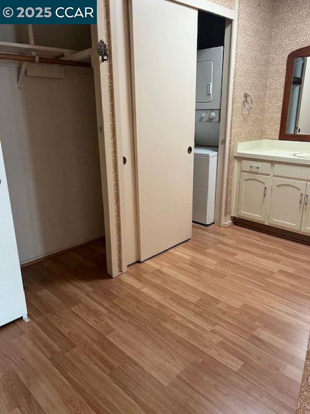 Detail Gallery Image 8 of 13 For 2000 Pine Knoll Dr #2,  Walnut Creek,  CA 94595 - 2 Beds | 1/1 Baths