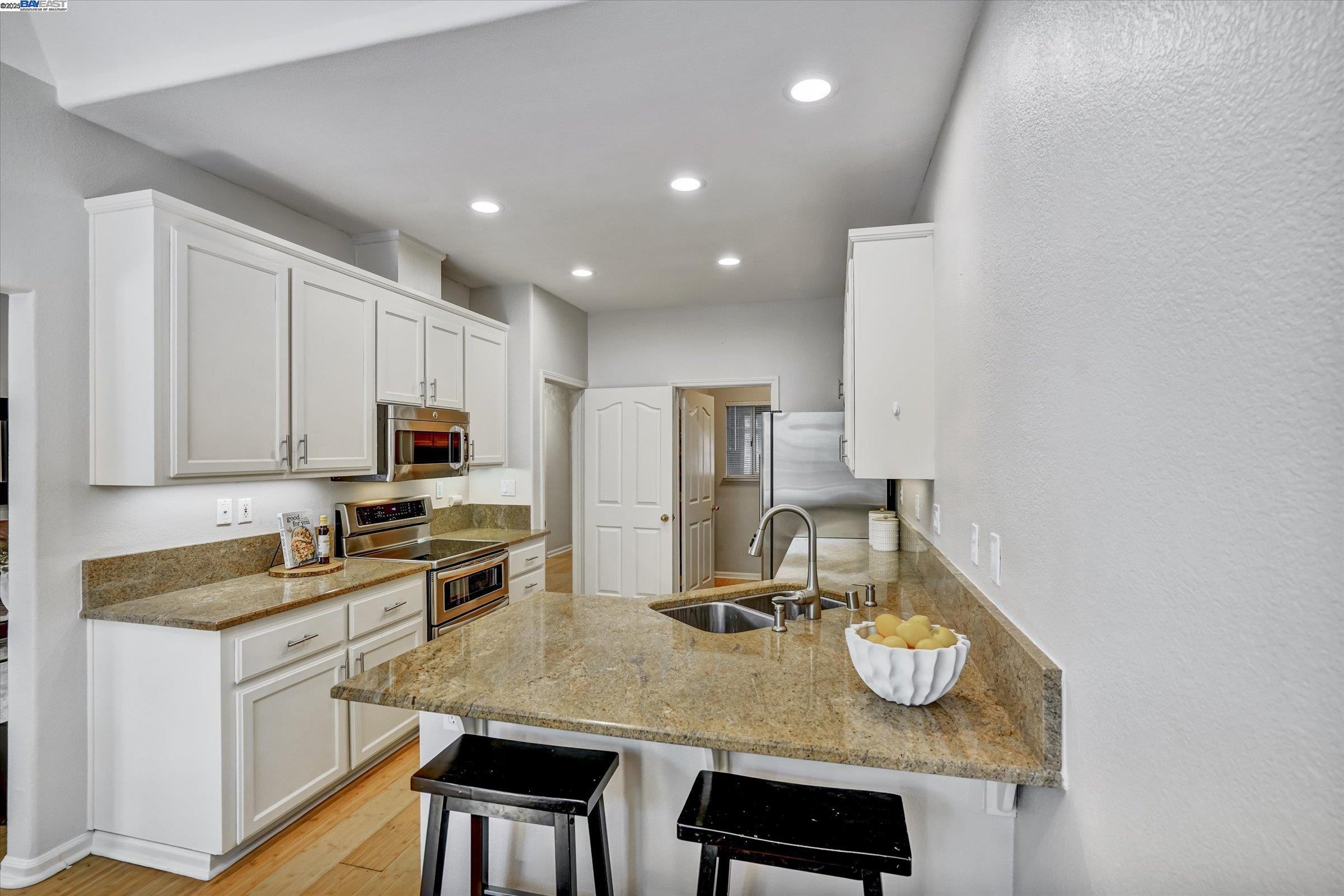 Photo #11: 41109816 Listing: Photo #11