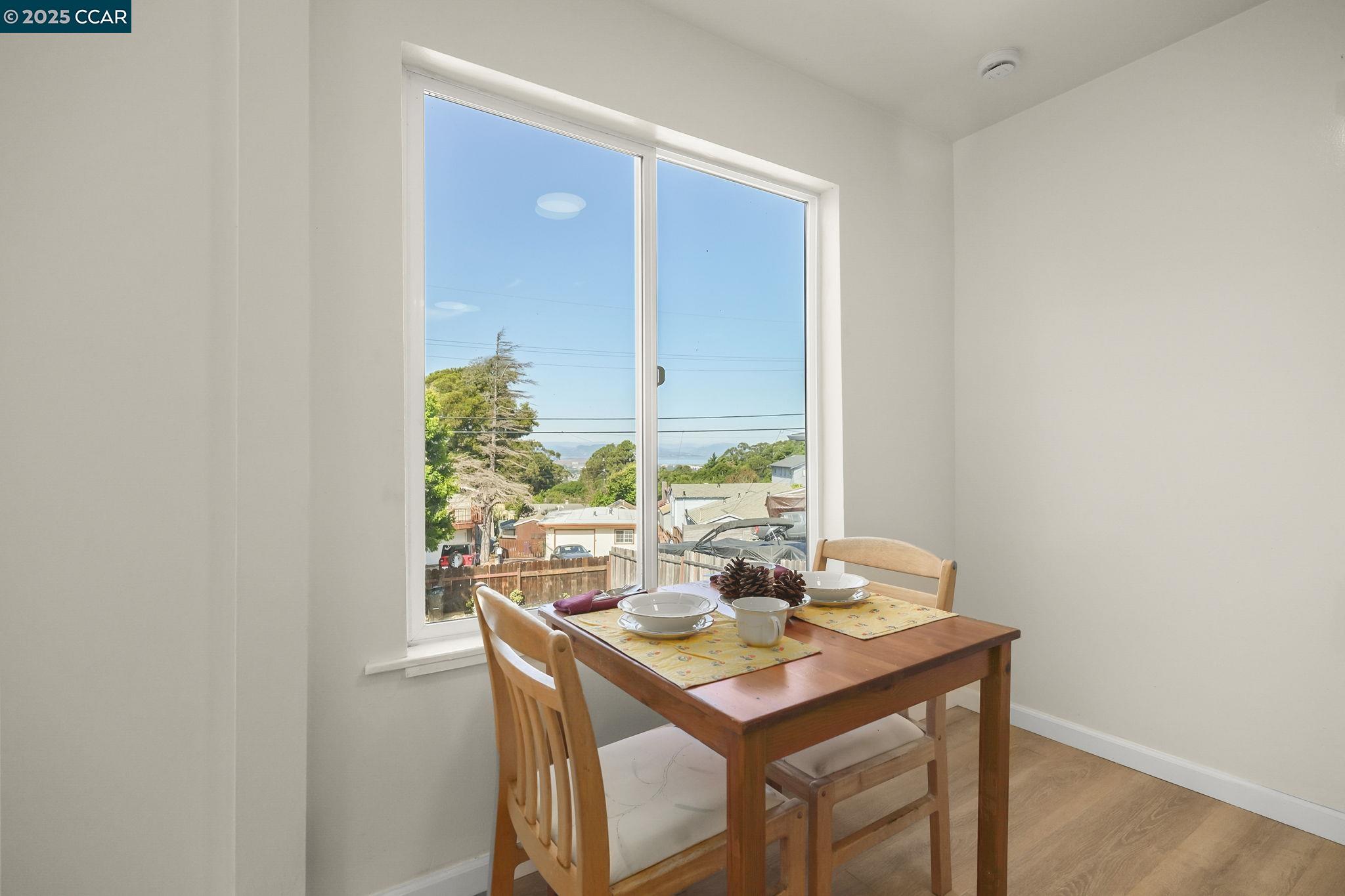 Detail Gallery Image 12 of 29 For 1618 Beau Rivage, San Pablo,  CA 94806 - 1 Beds | 1 Baths