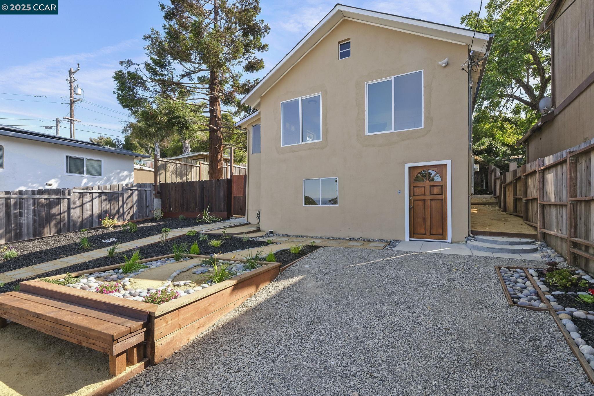 Detail Gallery Image 20 of 29 For 1618 Beau Rivage, San Pablo,  CA 94806 - 1 Beds | 1 Baths