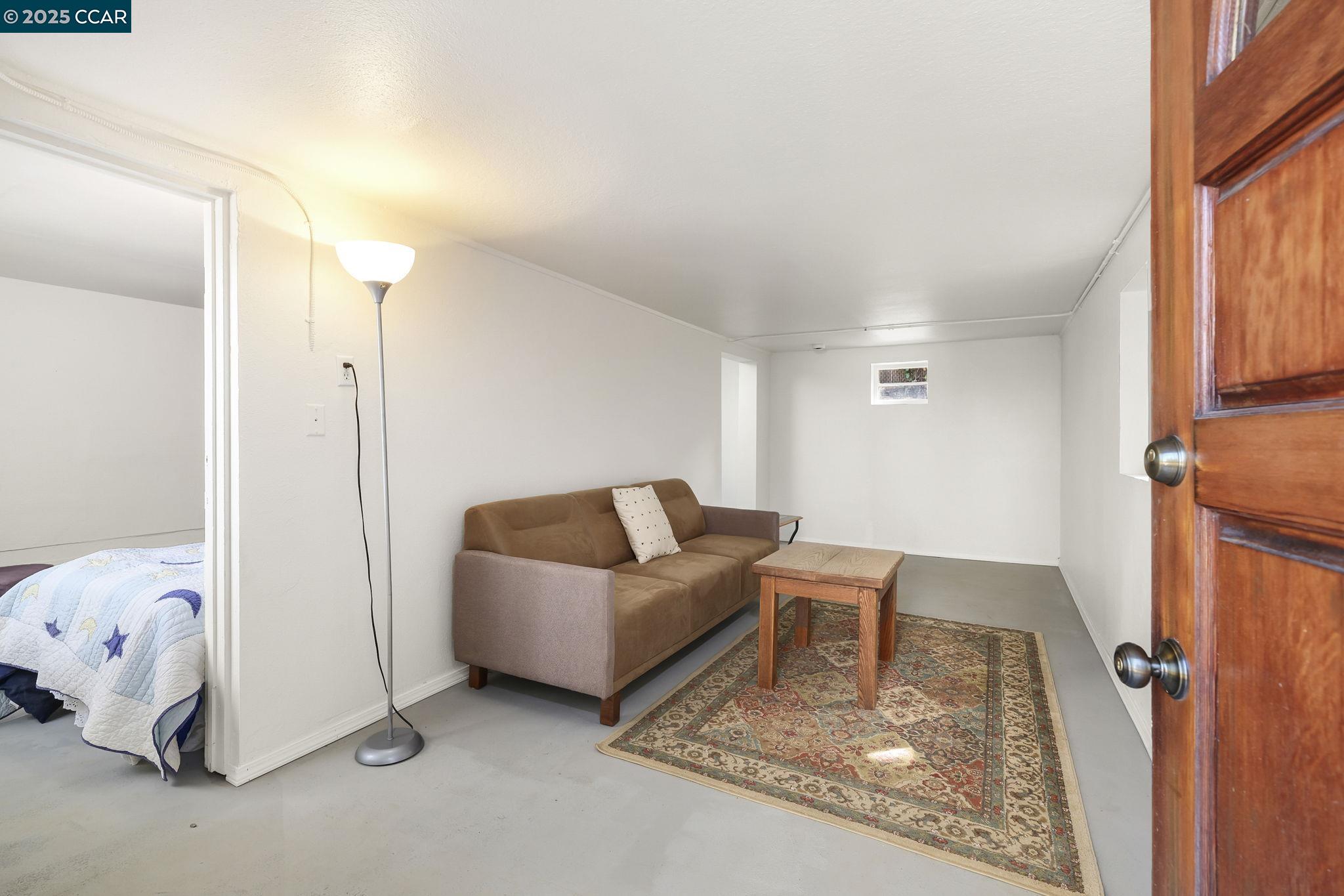 Detail Gallery Image 21 of 29 For 1618 Beau Rivage, San Pablo,  CA 94806 - 1 Beds | 1 Baths