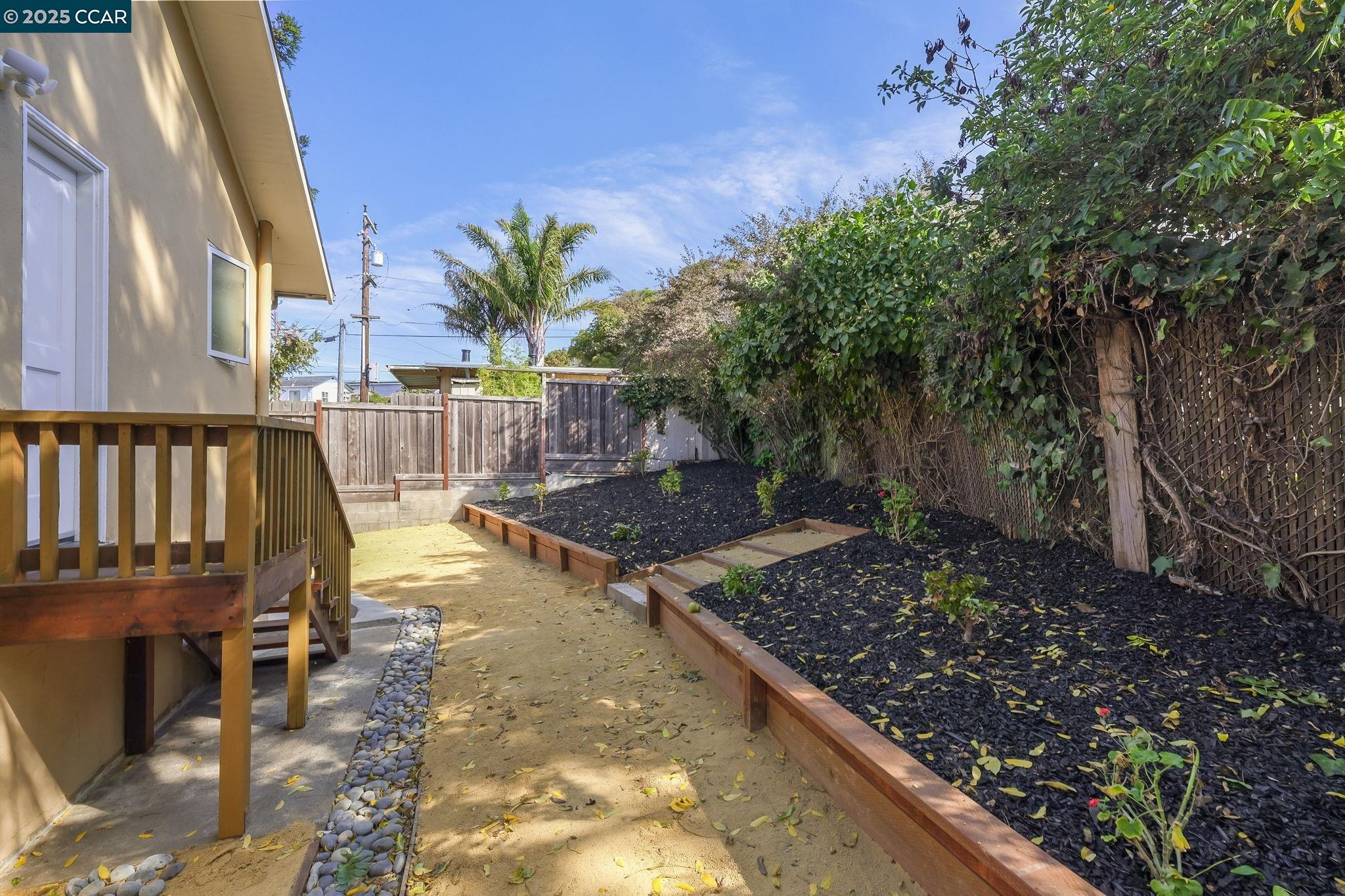 Detail Gallery Image 29 of 29 For 1618 Beau Rivage, San Pablo,  CA 94806 - 1 Beds | 1 Baths