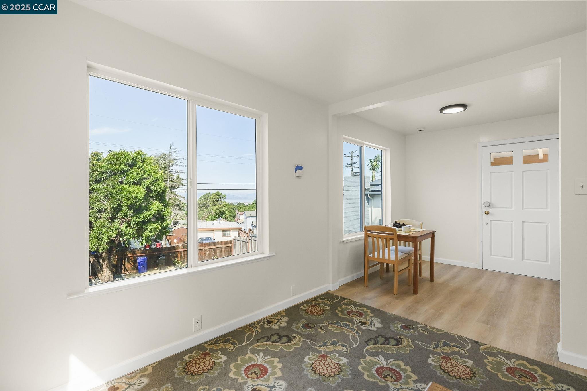 Detail Gallery Image 10 of 29 For 1618 Beau Rivage, San Pablo,  CA 94806 - 1 Beds | 1 Baths