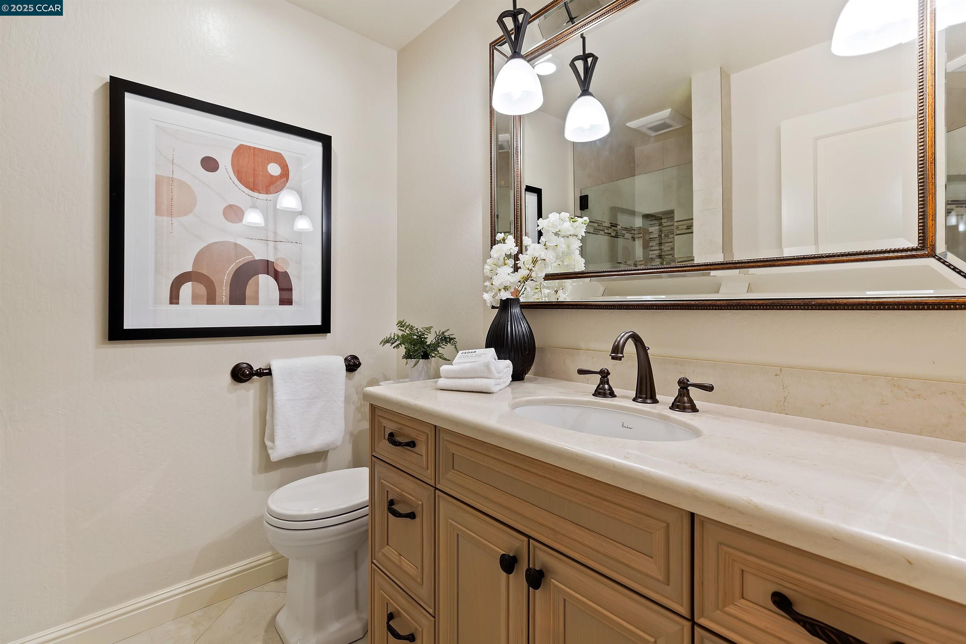 Detail Gallery Image 15 of 27 For 1010 Crystal Ct, Walnut Creek,  CA 94598 - 4 Beds | 3 Baths