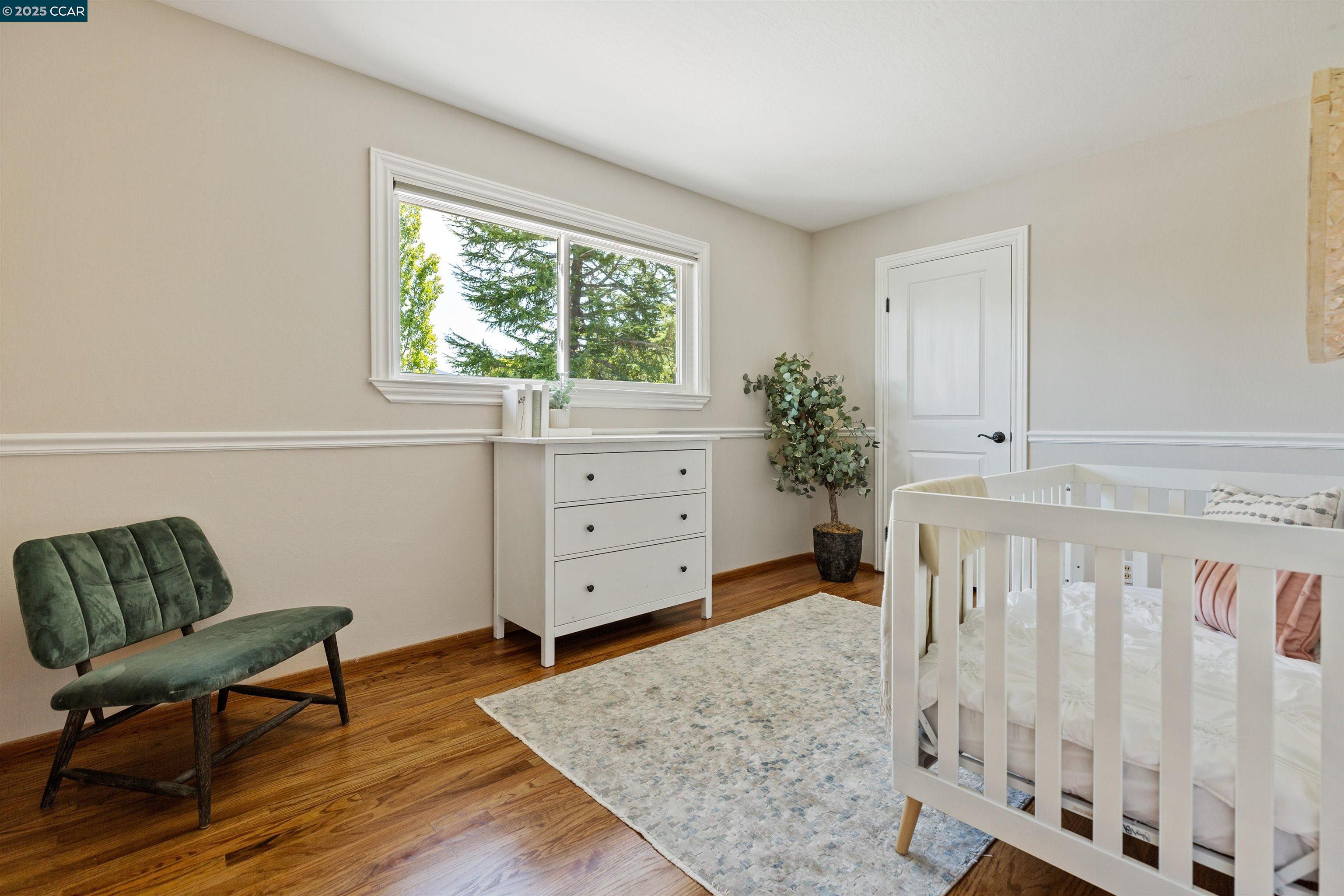 Detail Gallery Image 20 of 27 For 1010 Crystal Ct, Walnut Creek,  CA 94598 - 4 Beds | 3 Baths