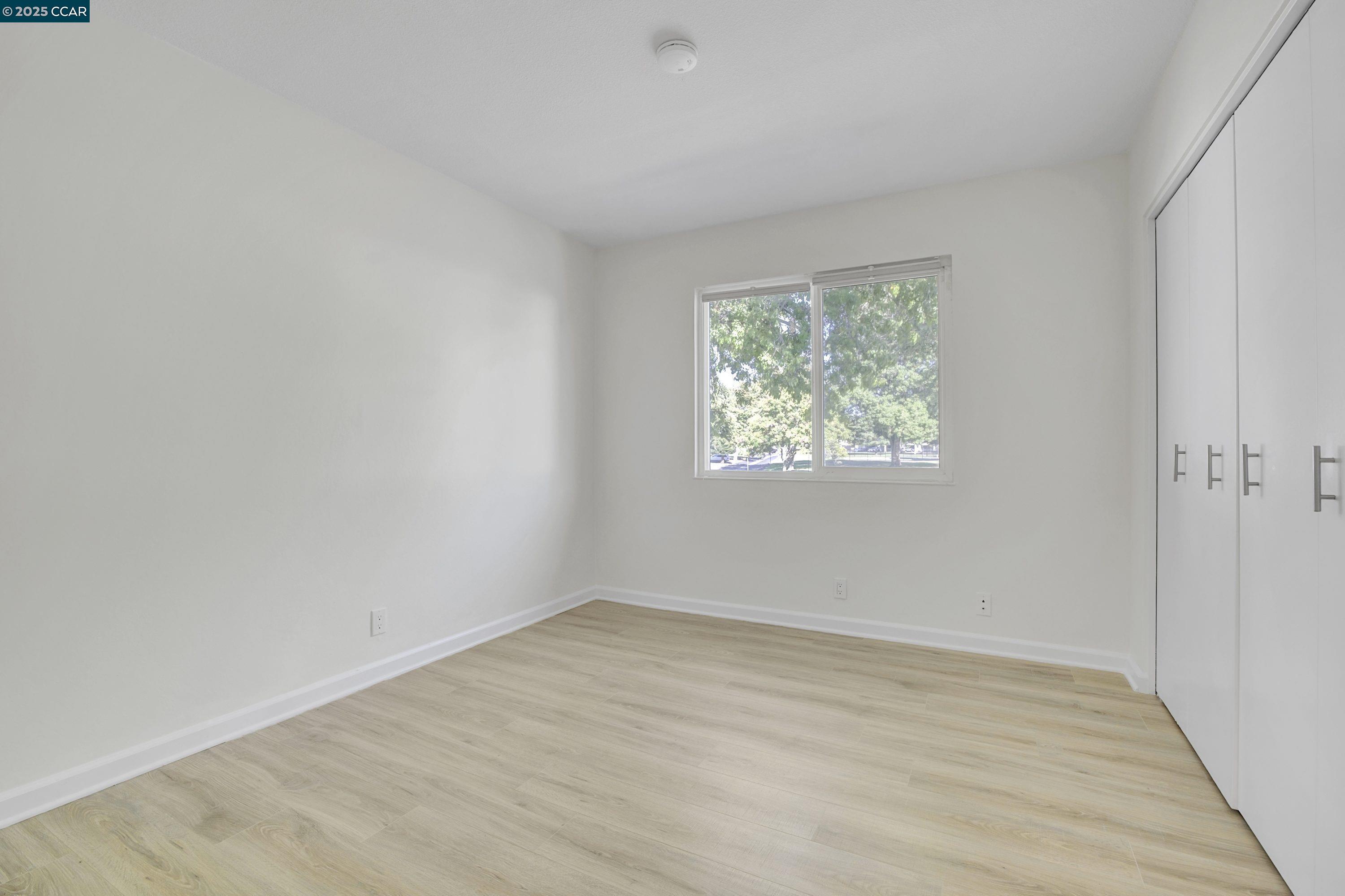 Photo #15: 41109821 Listing: Photo #15