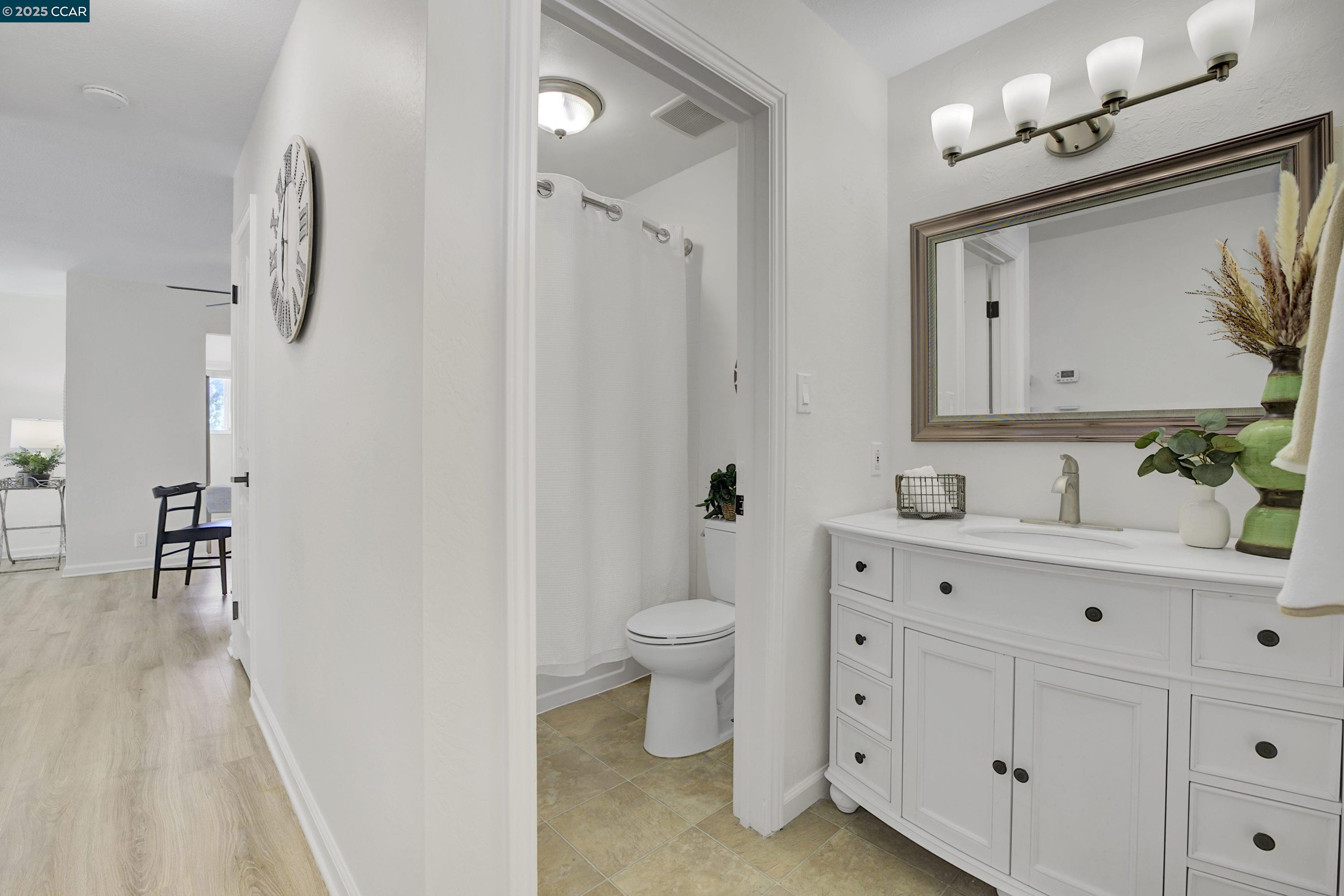 Photo #23: 41109821 Listing: Photo #23