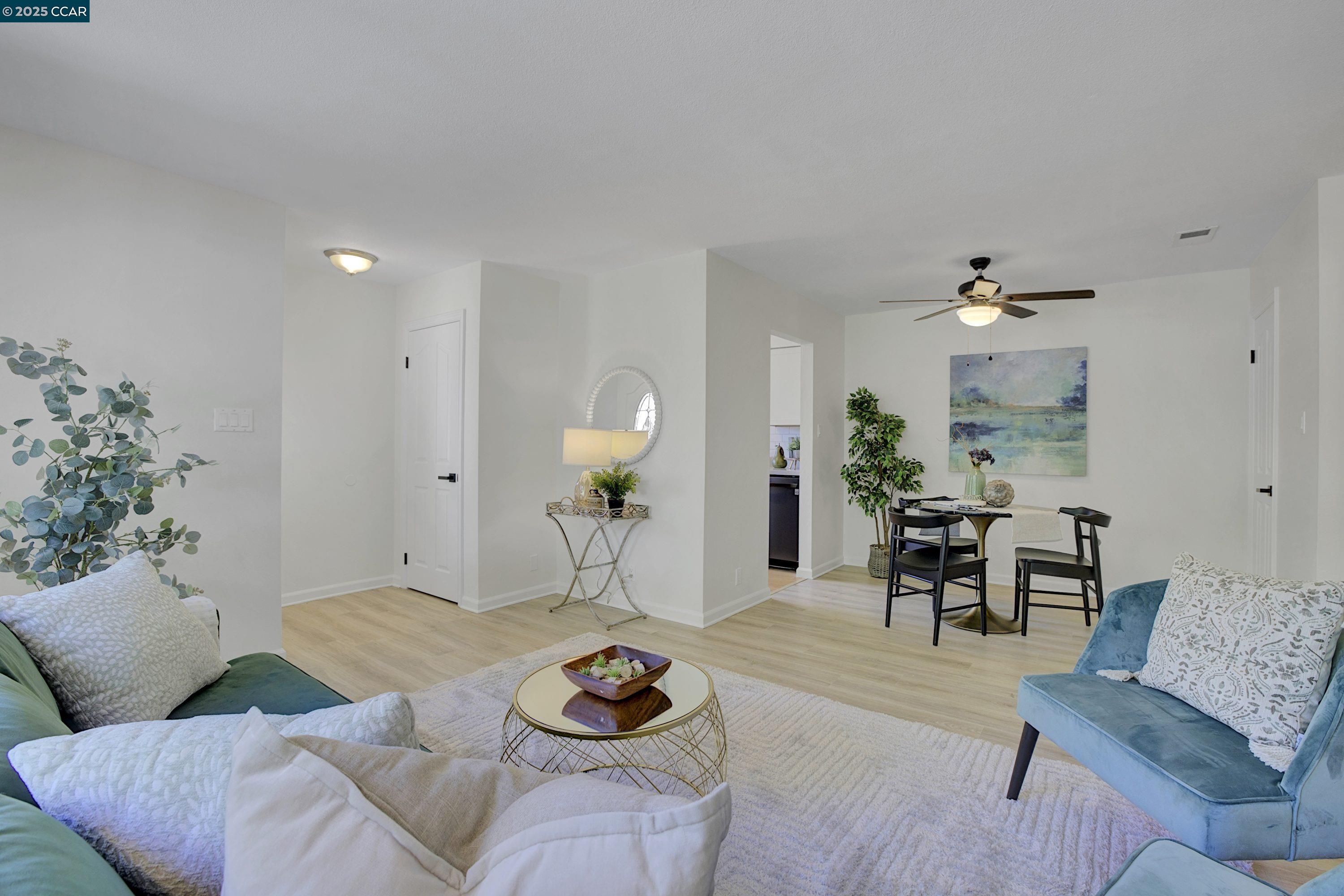 Photo #5: 41109821 Listing 