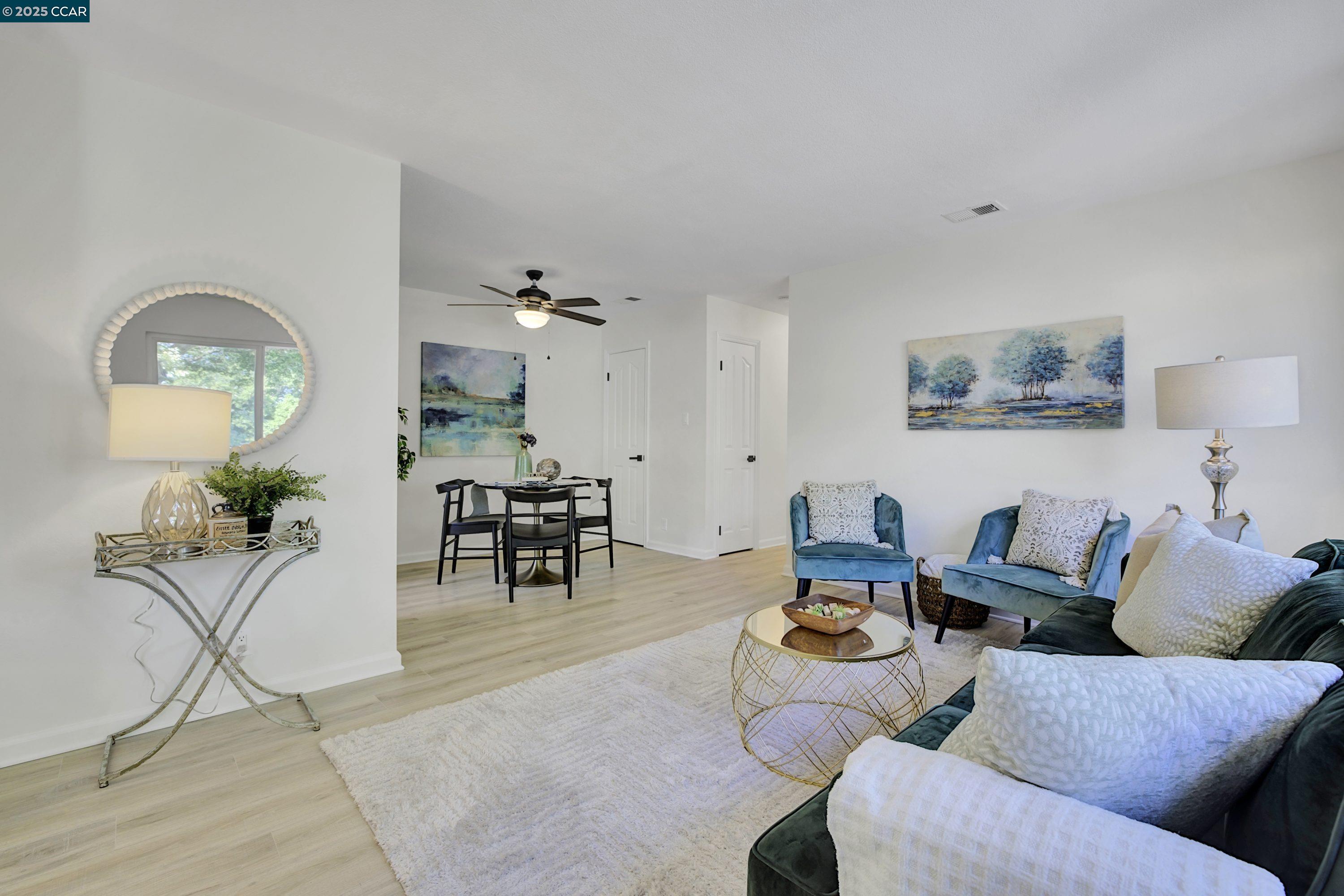 Photo #7: 41109821 Listing: Photo #7