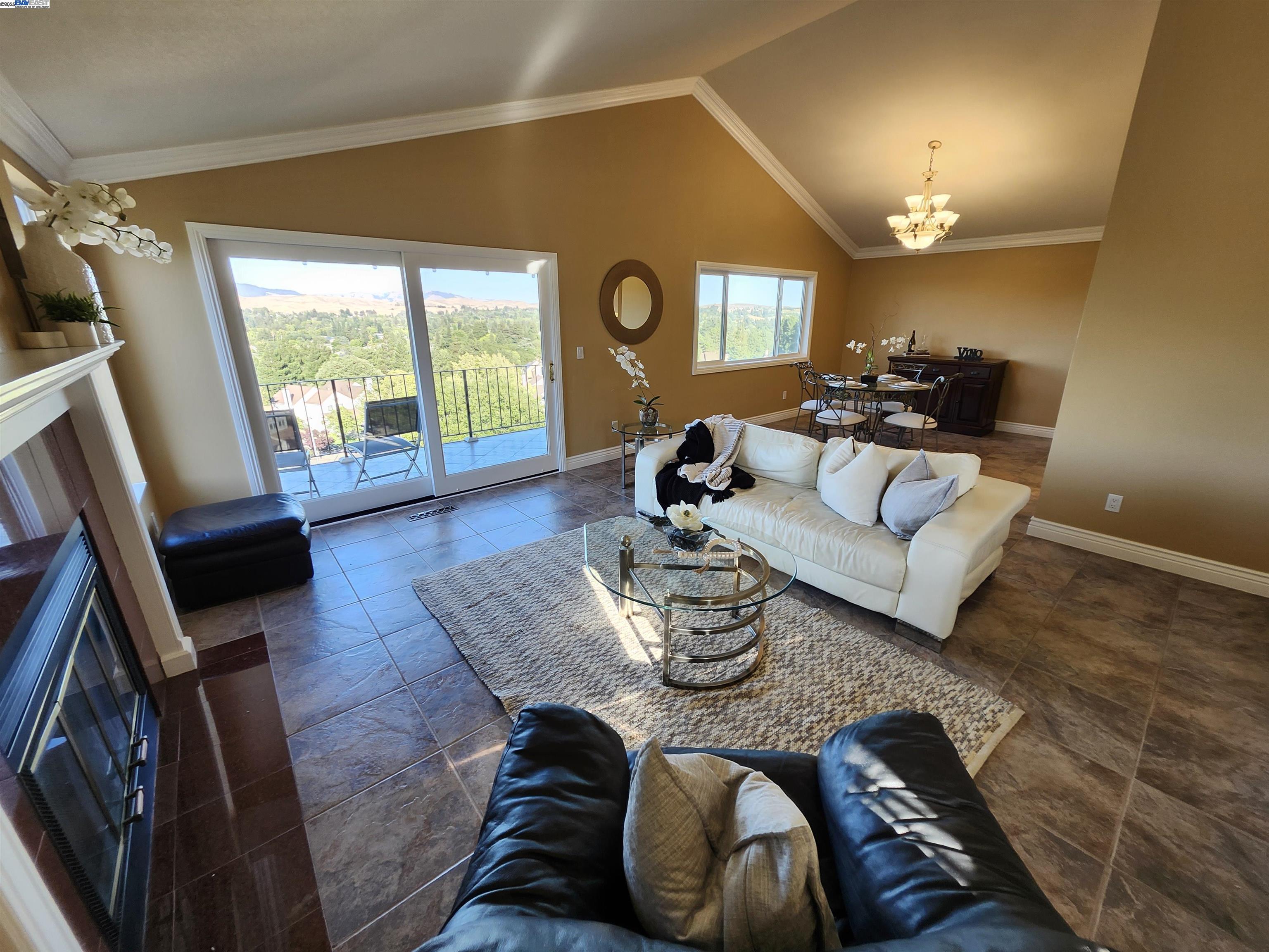 Detail Gallery Image 15 of 60 For 1823 Mockingbird Pl, Danville,  CA 94526 - 5 Beds | 3/1 Baths