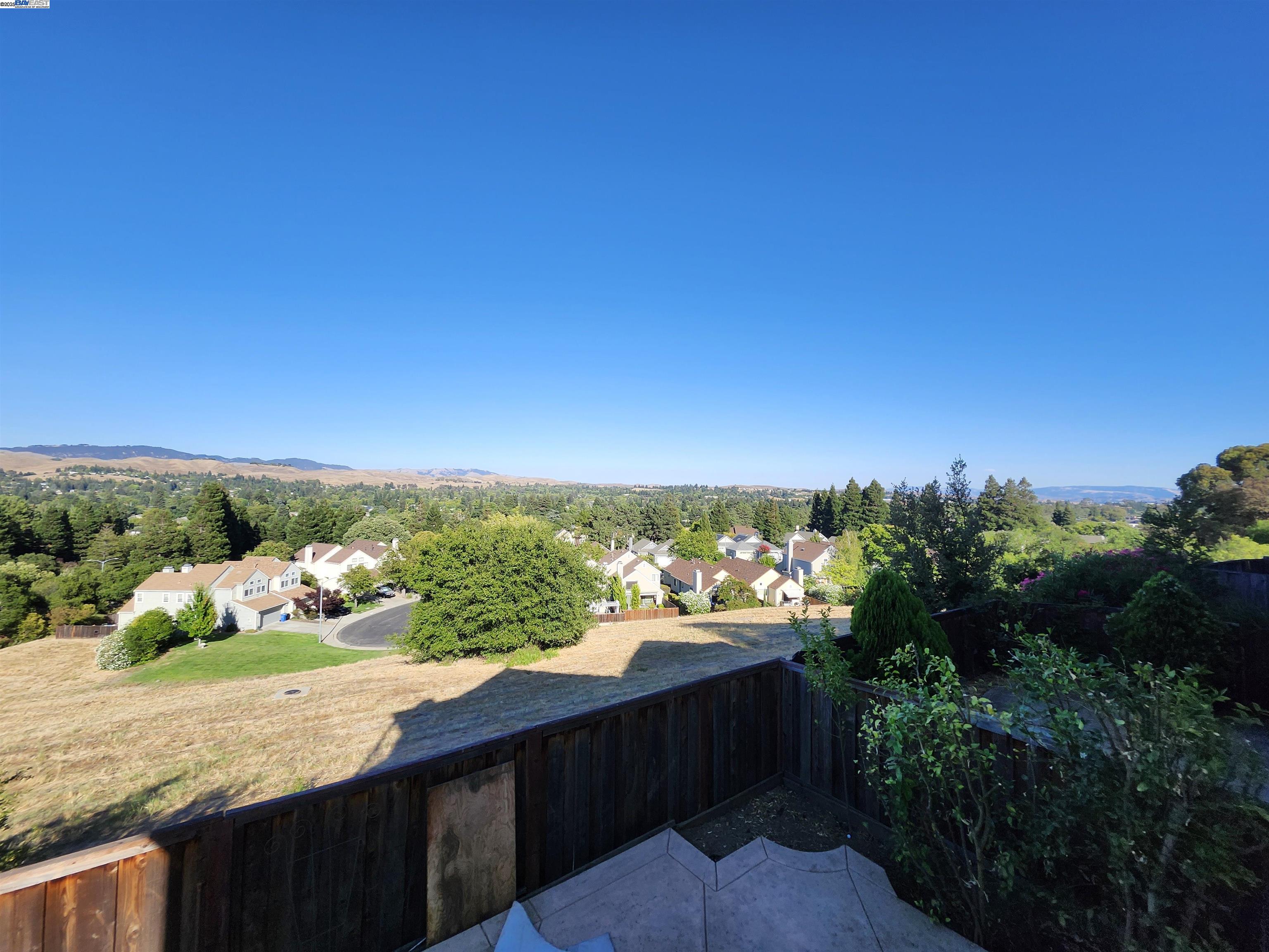 Detail Gallery Image 40 of 60 For 1823 Mockingbird Pl, Danville,  CA 94526 - 5 Beds | 3/1 Baths