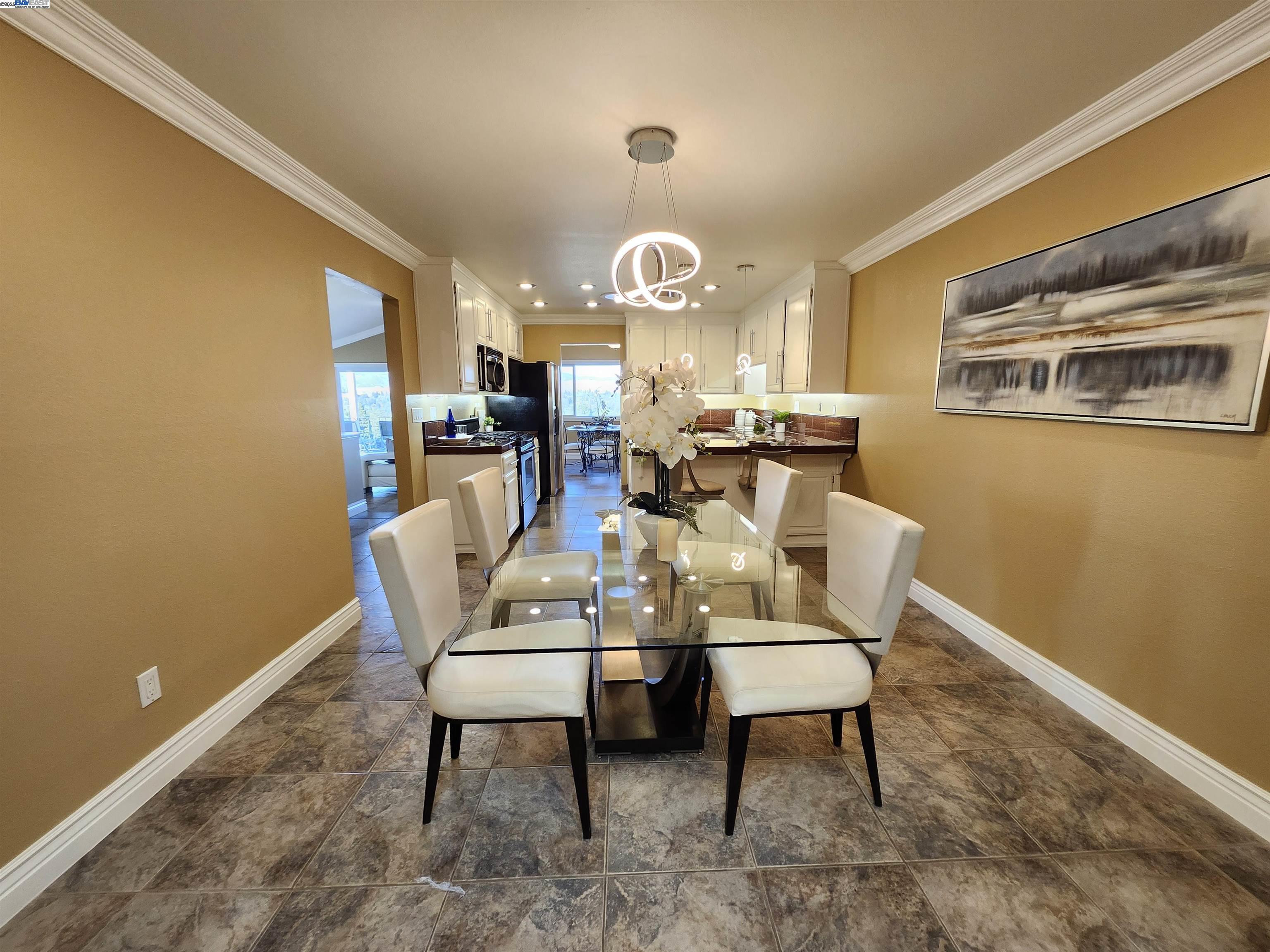 Detail Gallery Image 8 of 60 For 1823 Mockingbird Pl, Danville,  CA 94526 - 5 Beds | 3/1 Baths