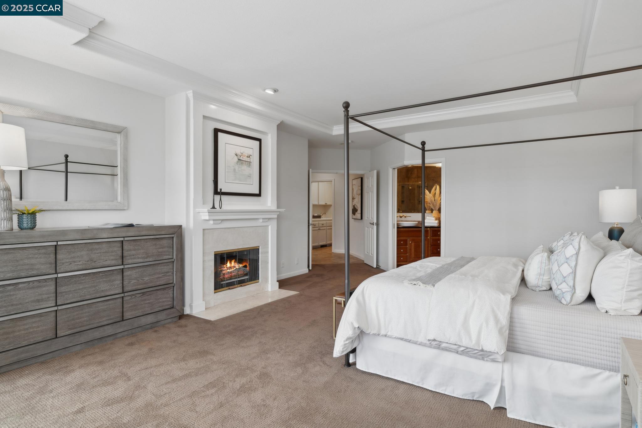 Detail Gallery Image 26 of 52 For 460 Silver Hollow Dr., Walnut Creek,  CA 94598 - 5 Beds | 3 Baths