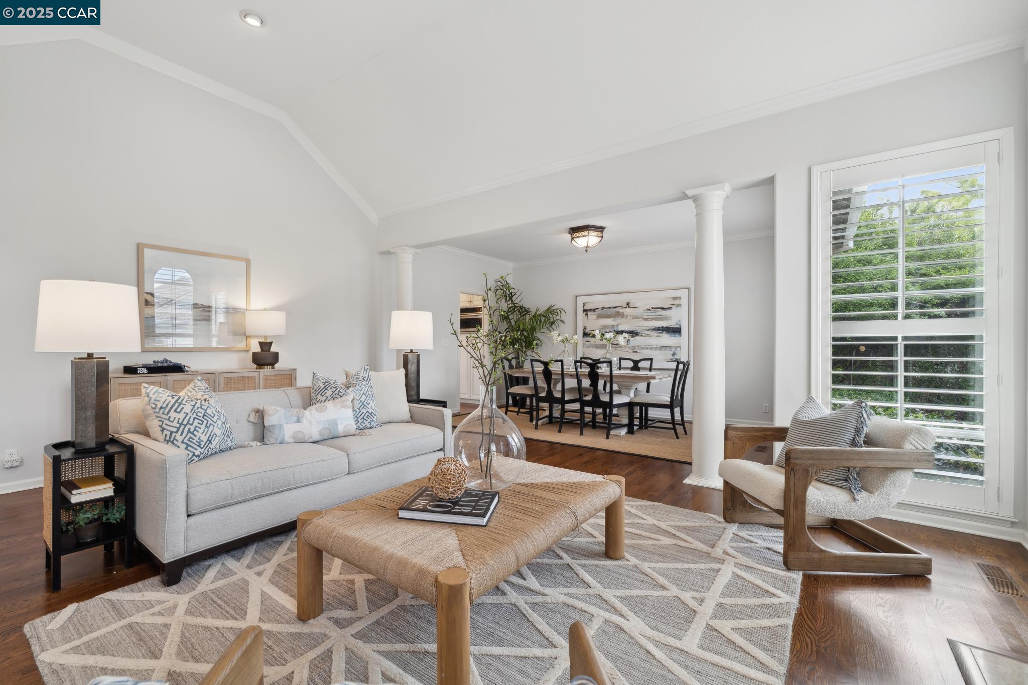 Detail Gallery Image 8 of 52 For 460 Silver Hollow Dr., Walnut Creek,  CA 94598 - 5 Beds | 3 Baths
