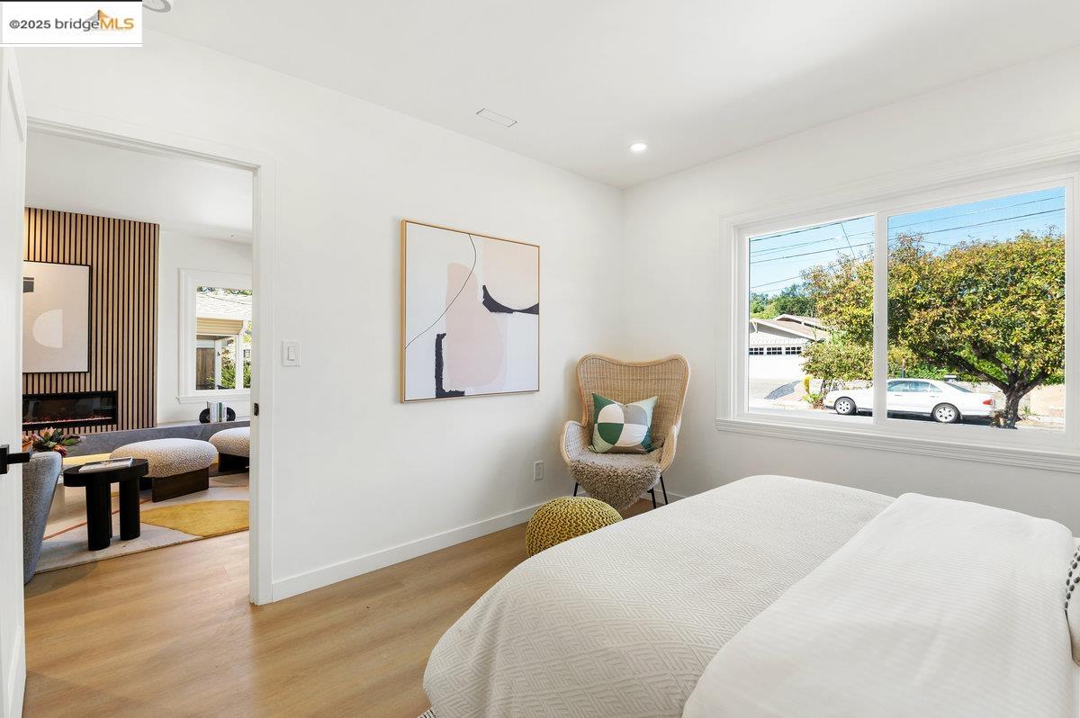 Detail Gallery Image 30 of 43 For 528 Ruby St, Redwood City,  CA 94062 - 2 Beds | 2 Baths