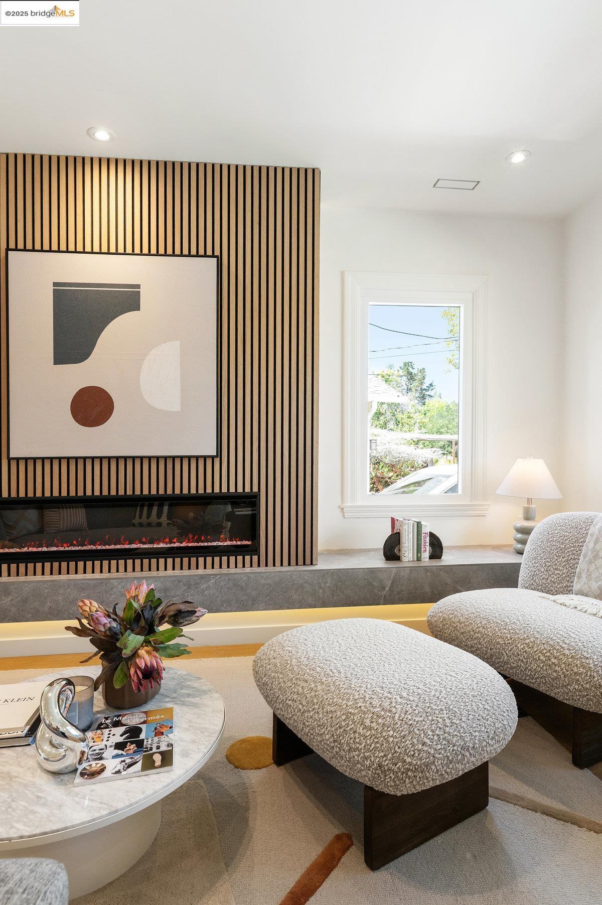 Detail Gallery Image 10 of 43 For 528 Ruby St, Redwood City,  CA 94062 - 2 Beds | 2 Baths