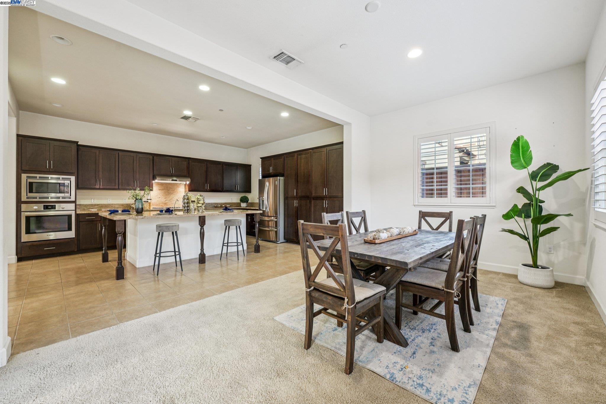 Detail Gallery Image 18 of 60 For 3898 Highpointe Ct, Dublin,  CA 94568 - 4 Beds | 4 Baths