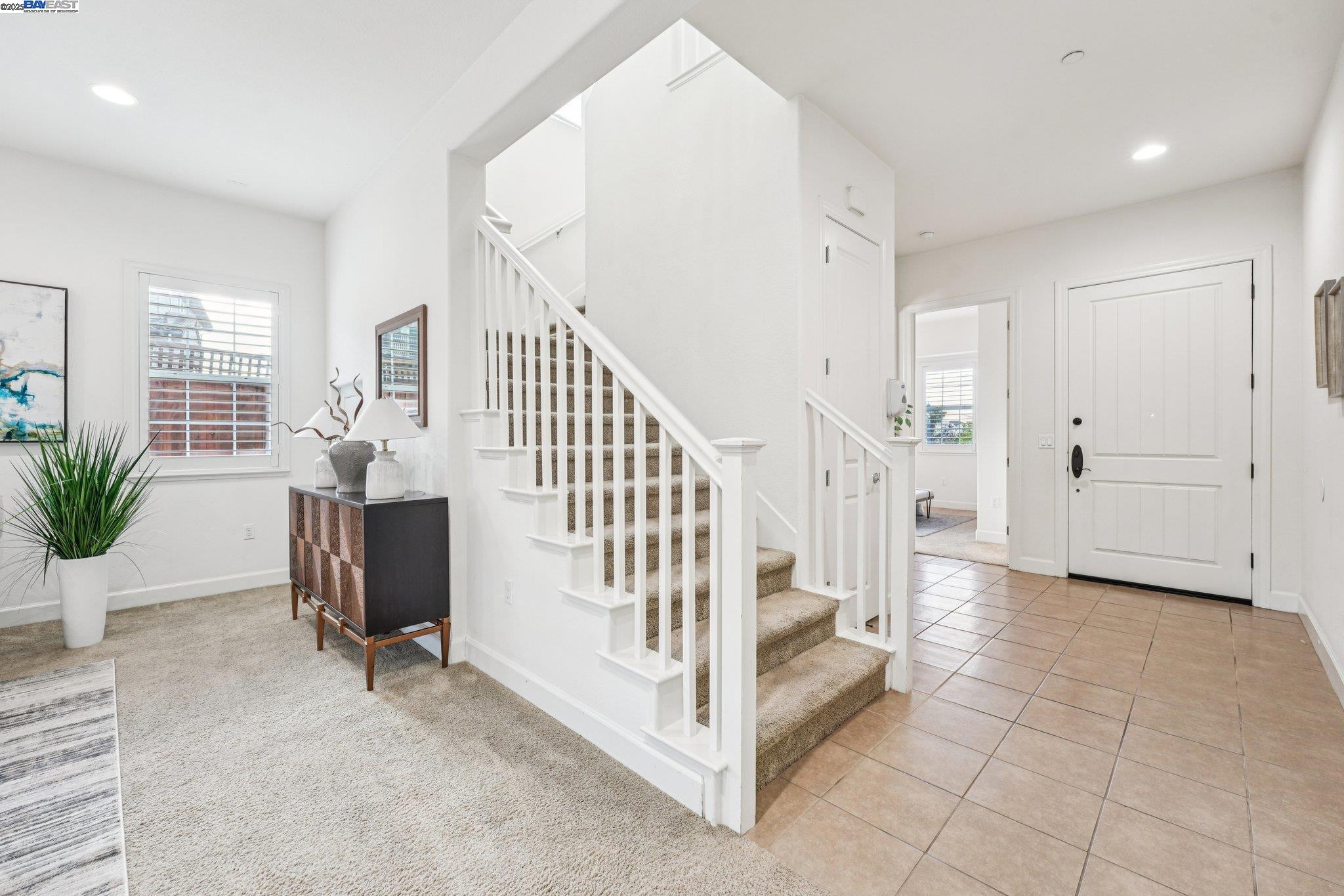 Detail Gallery Image 9 of 60 For 3898 Highpointe Ct, Dublin,  CA 94568 - 4 Beds | 4 Baths