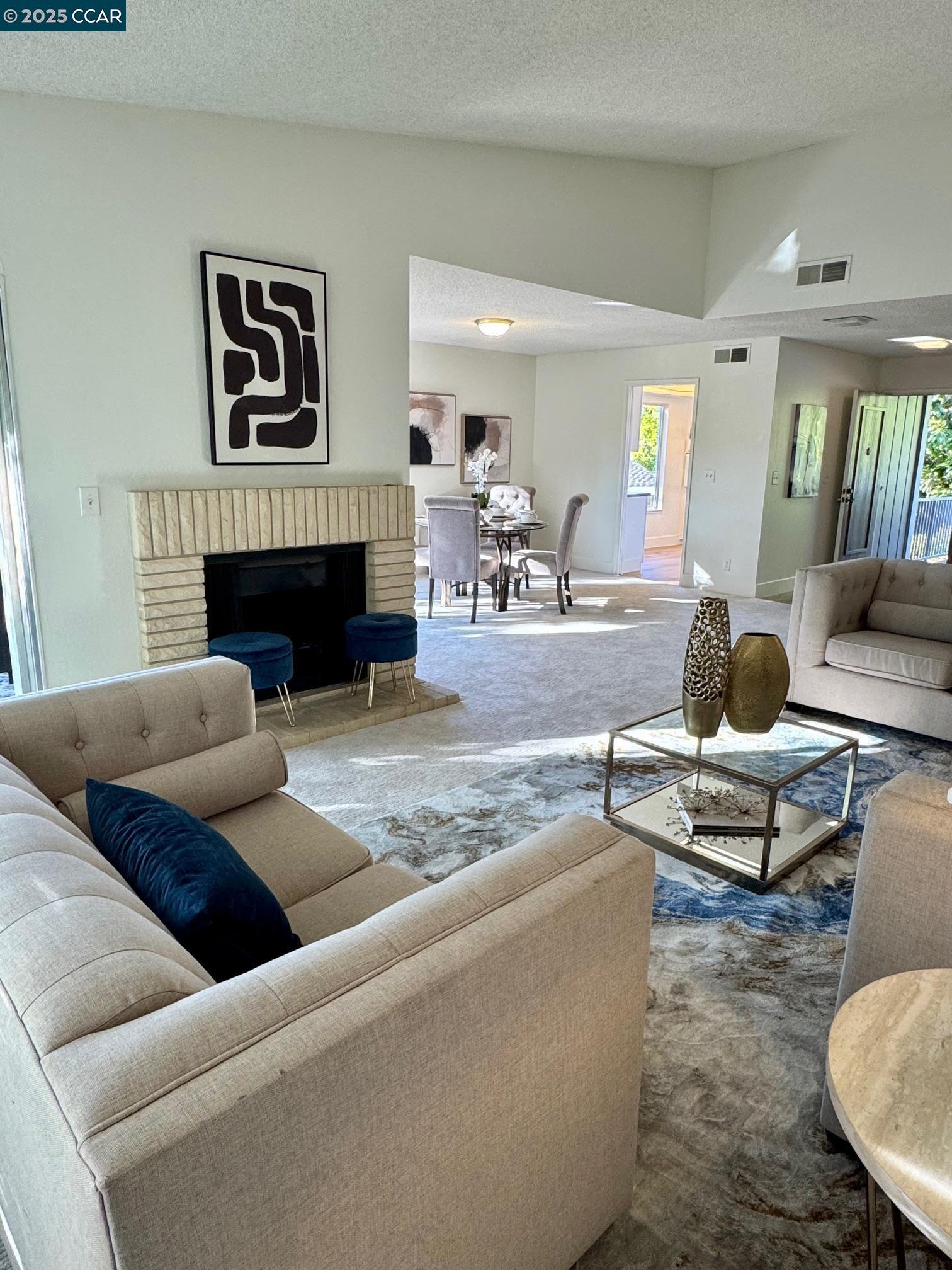 Photo #7: 41109838 Listing: Photo #7
