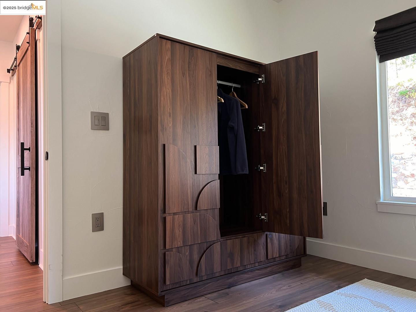 Detail Gallery Image 15 of 38 For 110 Duncan Hill Rd, Auburn,  CA 95603 - 3 Beds | 2/1 Baths