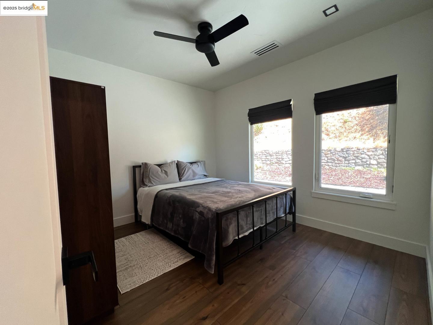 Detail Gallery Image 16 of 38 For 110 Duncan Hill Rd, Auburn,  CA 95603 - 3 Beds | 2/1 Baths