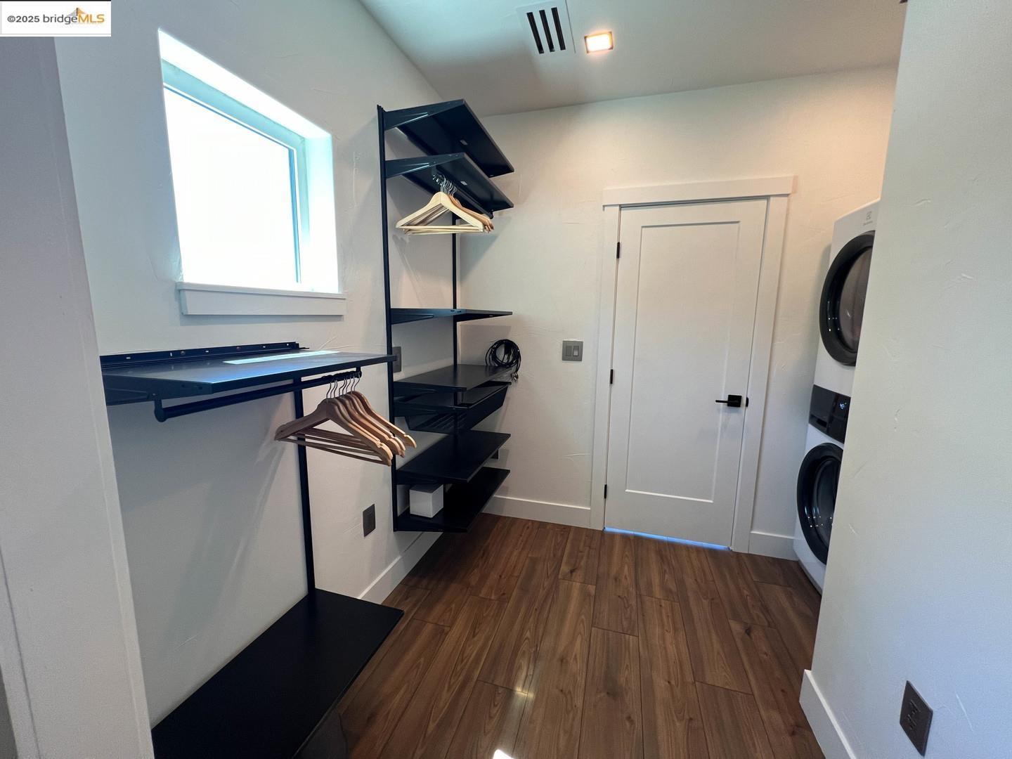Detail Gallery Image 30 of 38 For 110 Duncan Hill Rd, Auburn,  CA 95603 - 3 Beds | 2/1 Baths