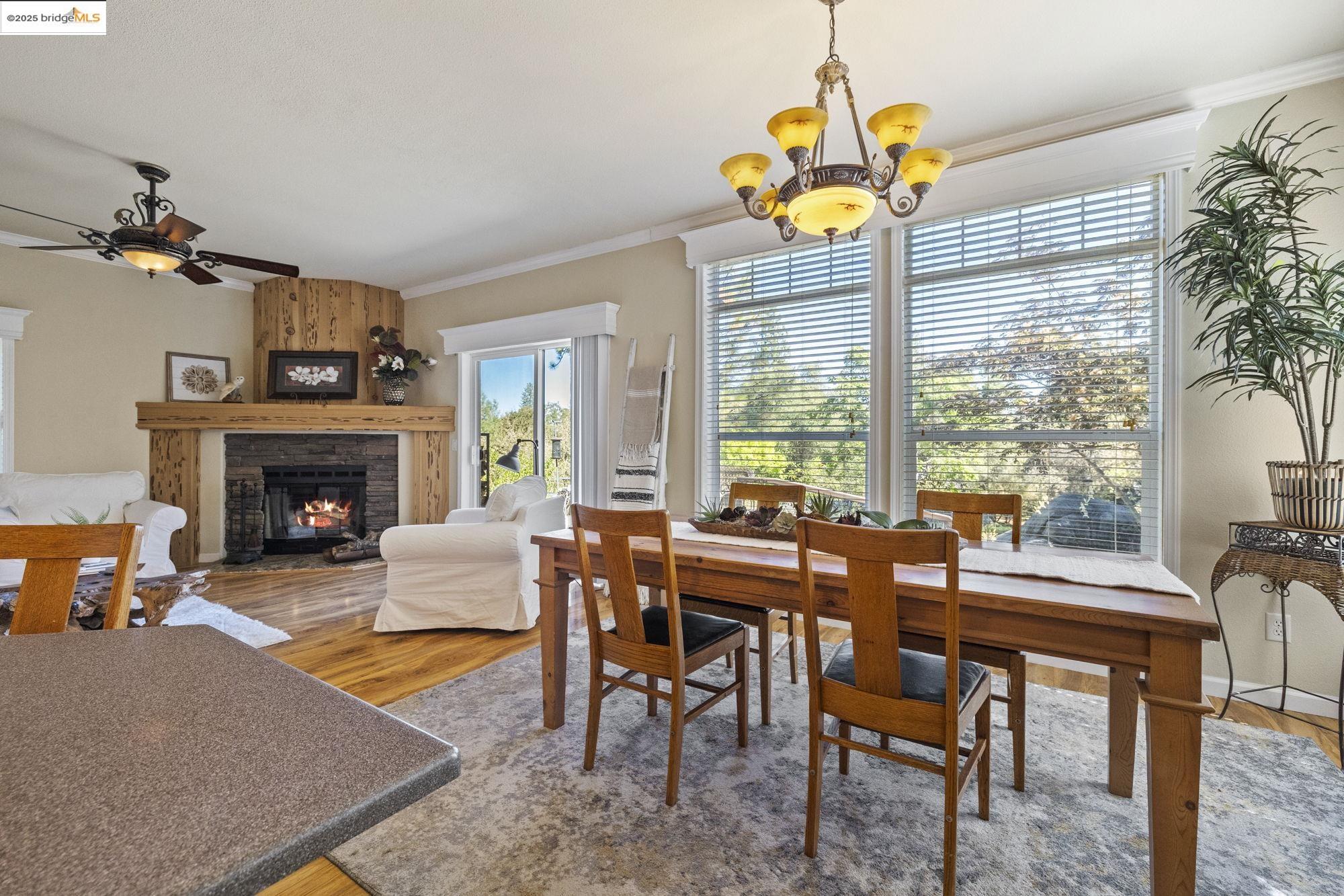 Detail Gallery Image 17 of 44 For 22389 Parrotts Ferry 1, Sonora,  CA 95370 - 3 Beds | 2 Baths