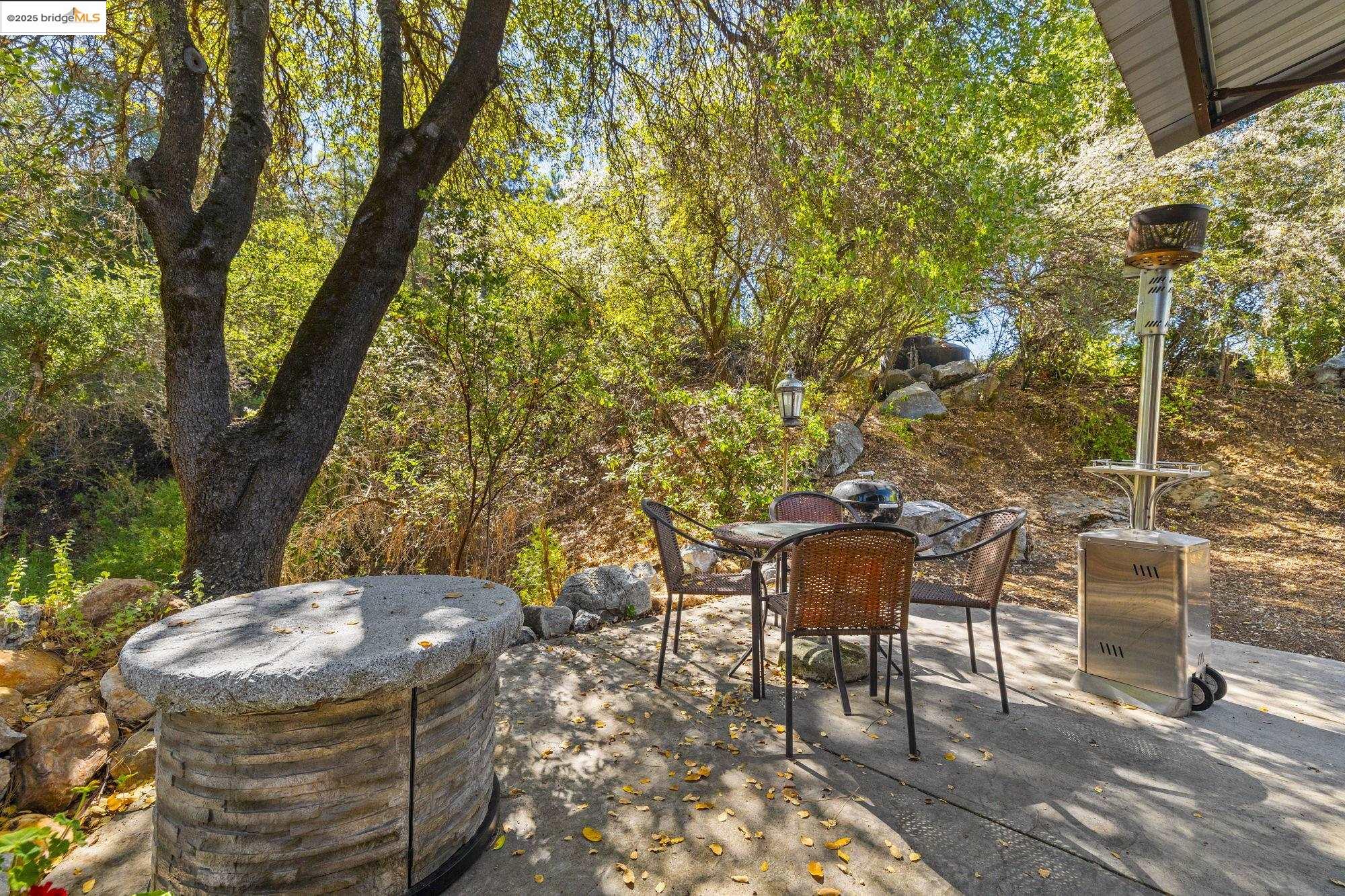 Detail Gallery Image 26 of 44 For 22389 Parrotts Ferry 1, Sonora,  CA 95370 - 3 Beds | 2 Baths