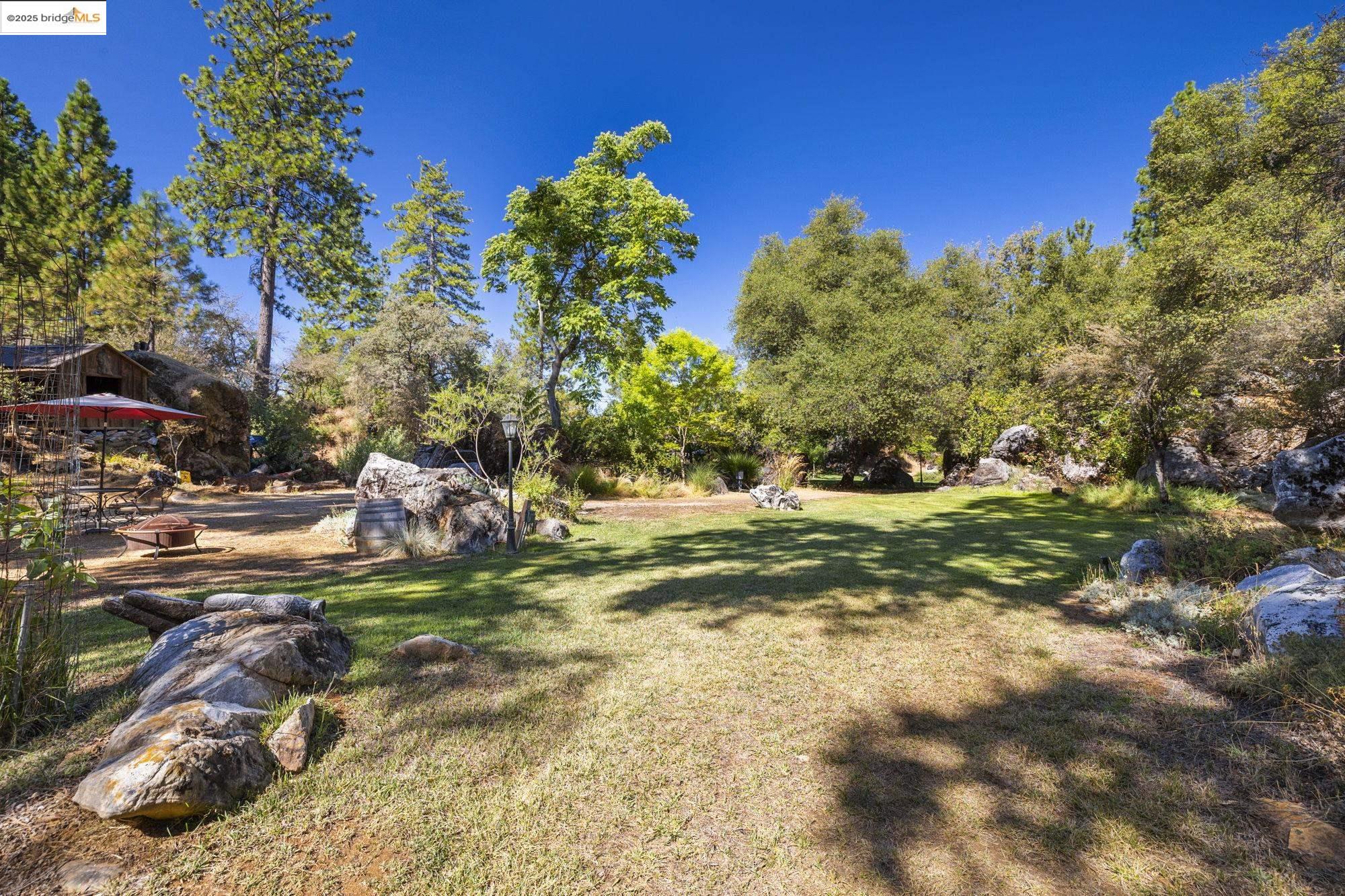 Detail Gallery Image 37 of 44 For 22389 Parrotts Ferry 1, Sonora,  CA 95370 - 3 Beds | 2 Baths