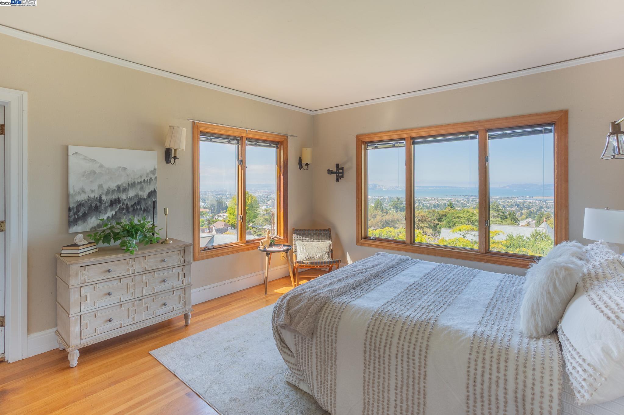Detail Gallery Image 22 of 44 For 1514 La Loma Ave, Berkeley,  CA 94708 - 4 Beds | 4 Baths