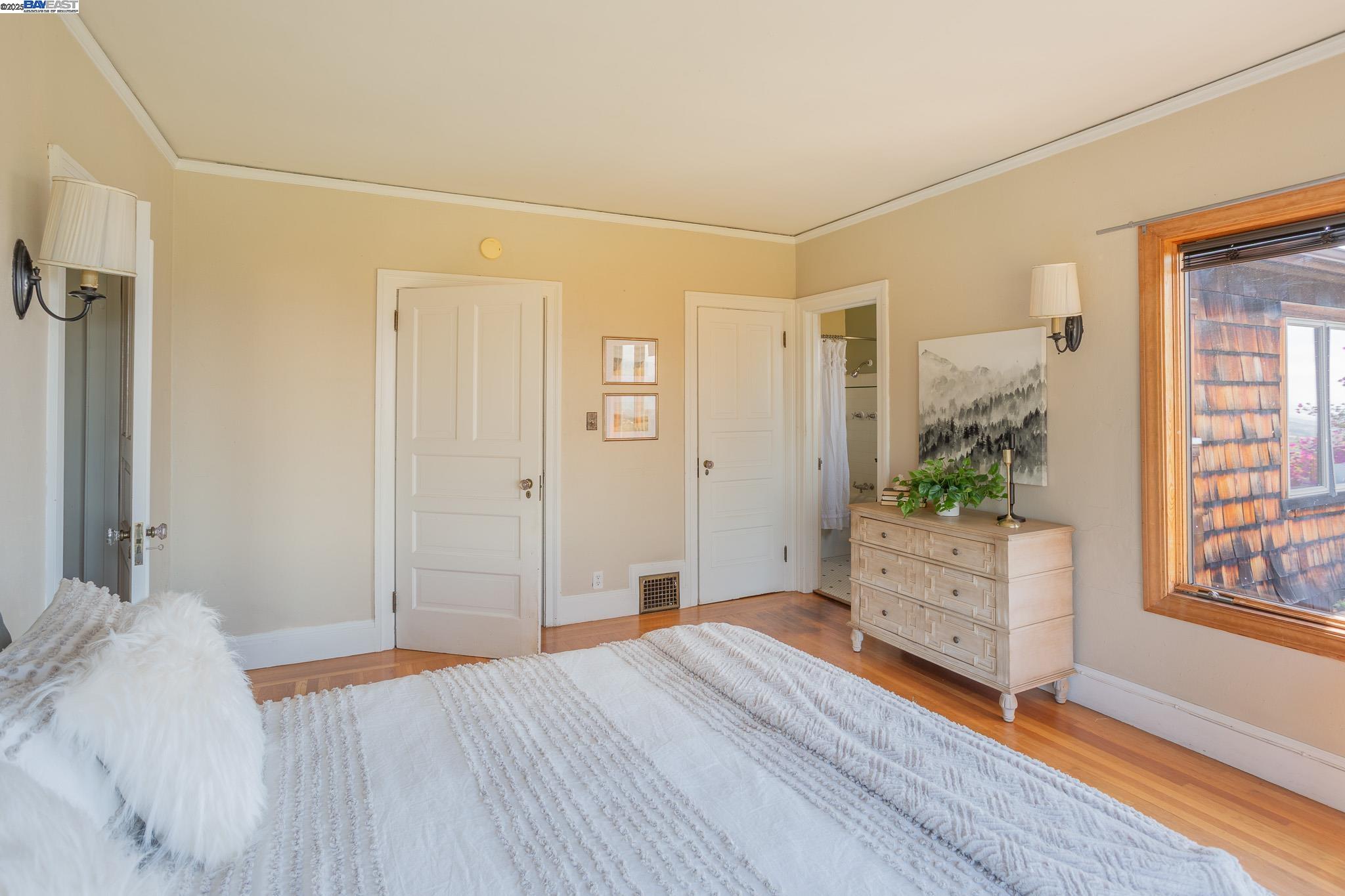 Detail Gallery Image 23 of 44 For 1514 La Loma Ave, Berkeley,  CA 94708 - 4 Beds | 4 Baths