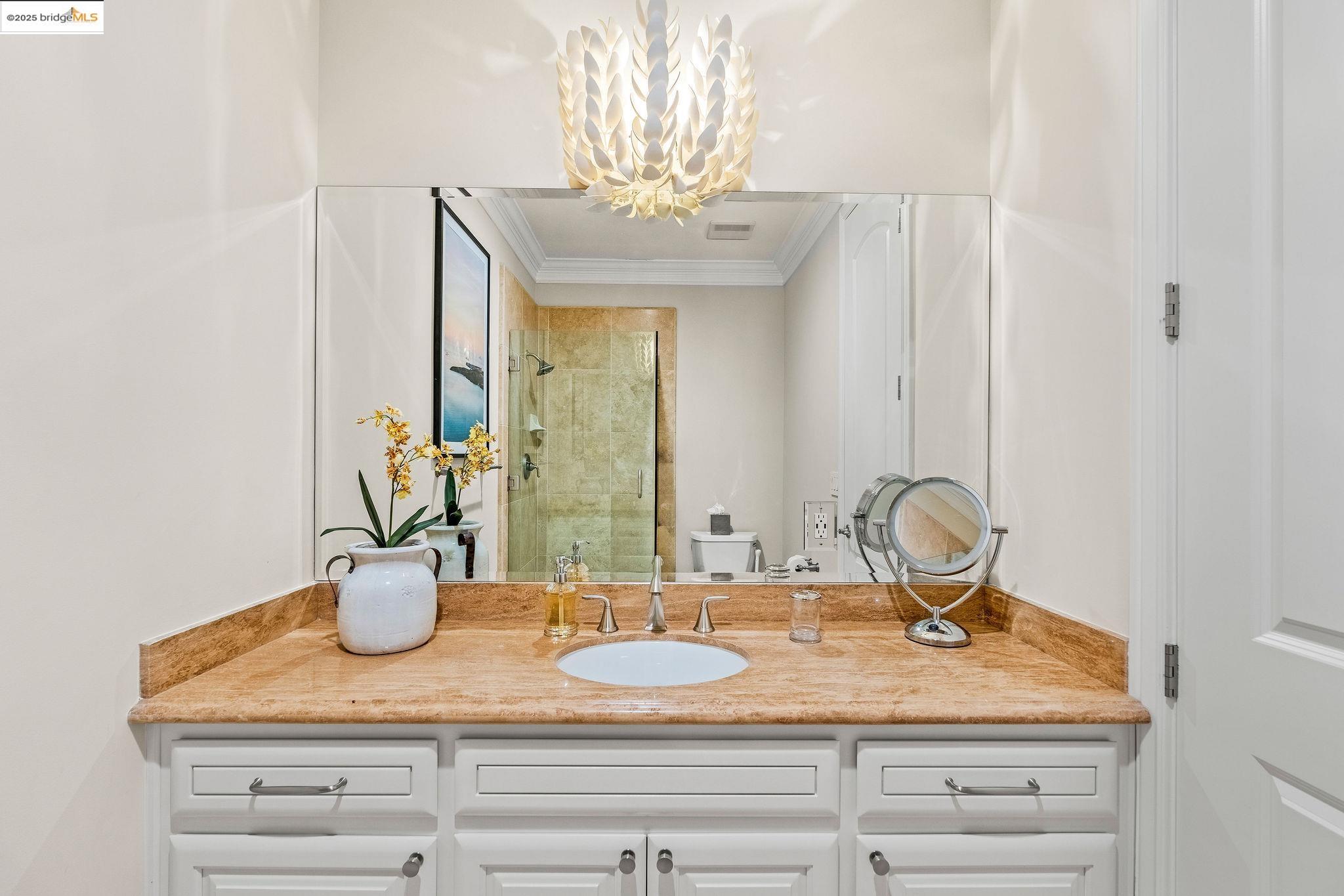 Detail Gallery Image 19 of 48 For 5055 Cabrillo Pt, Discovery Bay,  CA 94505 - 5 Beds | 5/1 Baths