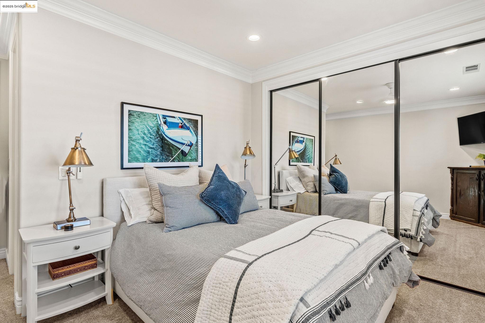 Detail Gallery Image 23 of 48 For 5055 Cabrillo Pt, Discovery Bay,  CA 94505 - 5 Beds | 5/1 Baths