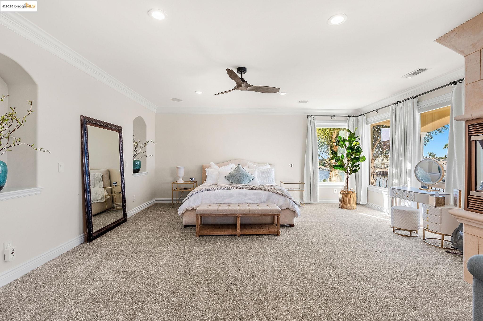 Detail Gallery Image 26 of 48 For 5055 Cabrillo Pt, Discovery Bay,  CA 94505 - 5 Beds | 5/1 Baths