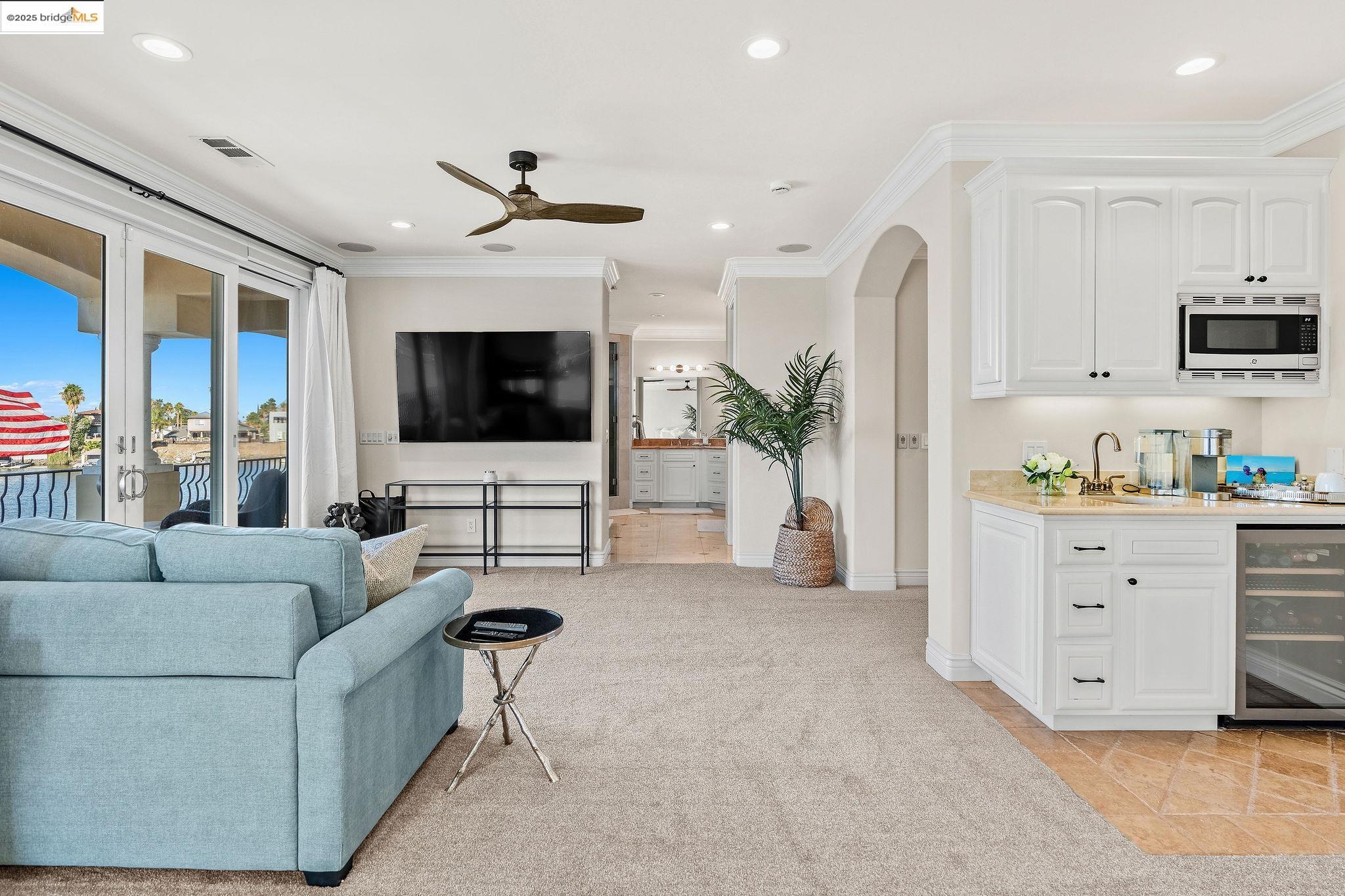Detail Gallery Image 30 of 48 For 5055 Cabrillo Pt, Discovery Bay,  CA 94505 - 5 Beds | 5/1 Baths