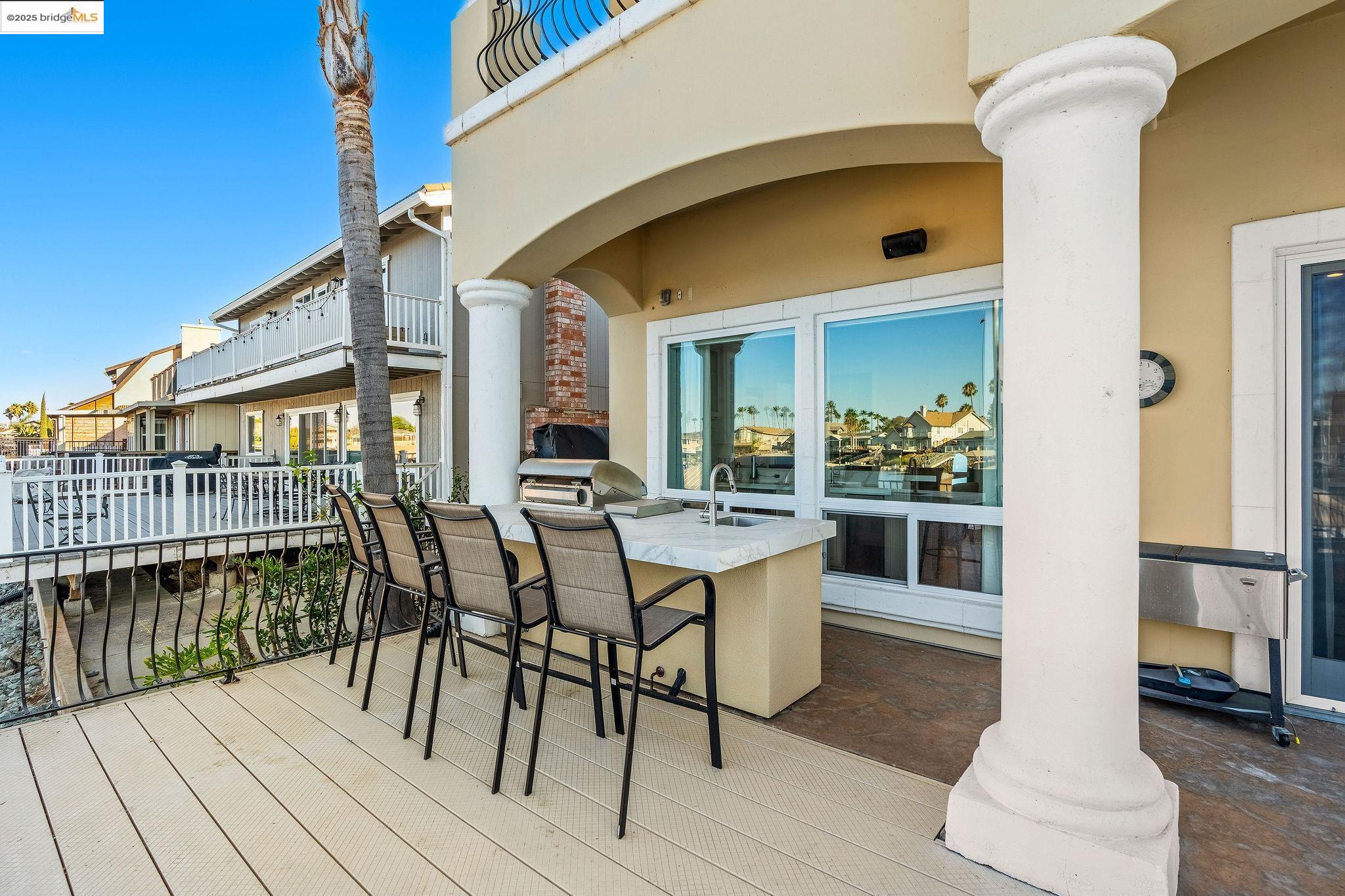 Detail Gallery Image 39 of 48 For 5055 Cabrillo Pt, Discovery Bay,  CA 94505 - 5 Beds | 5/1 Baths