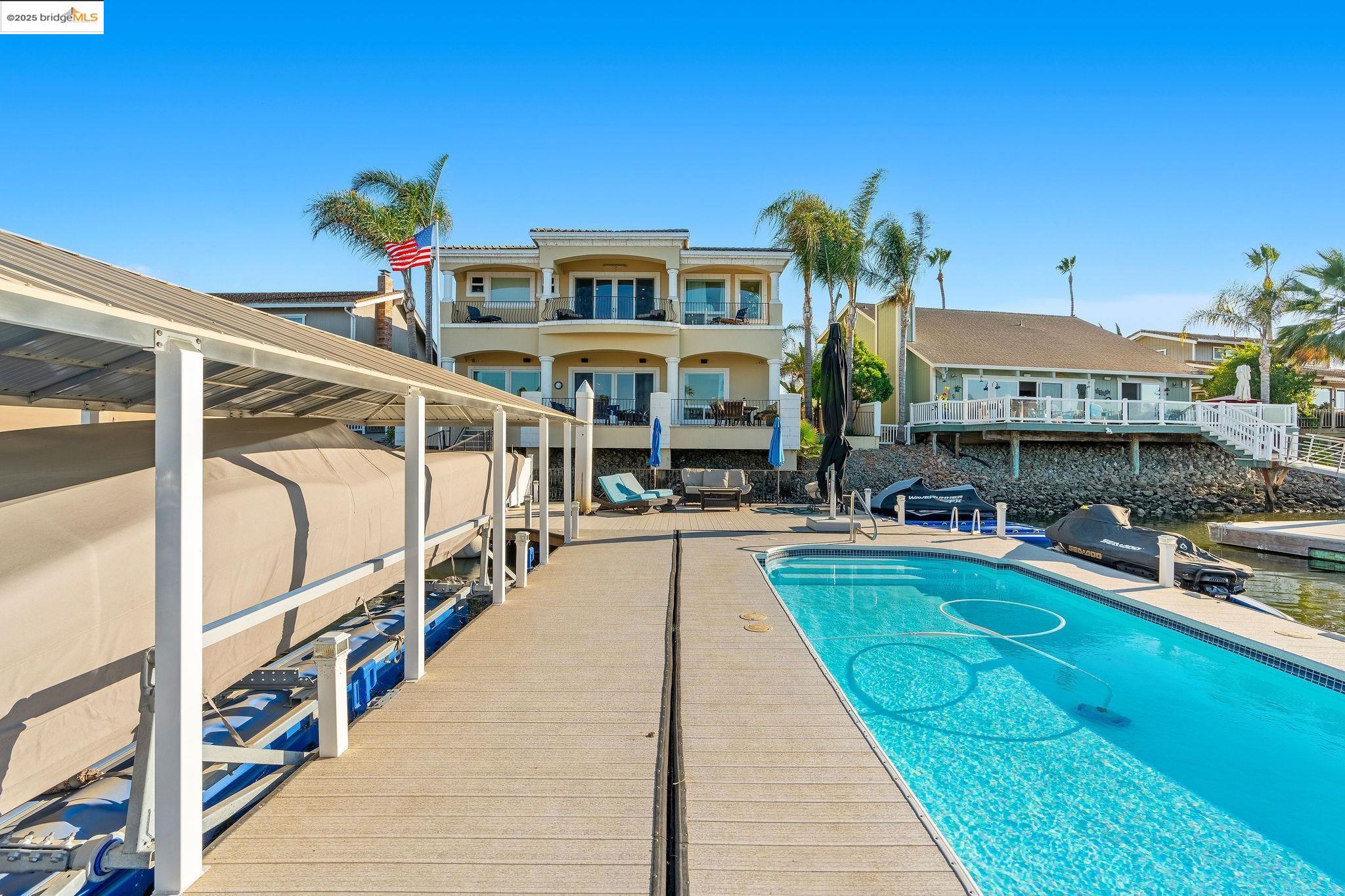 Detail Gallery Image 42 of 48 For 5055 Cabrillo Pt, Discovery Bay,  CA 94505 - 5 Beds | 5/1 Baths