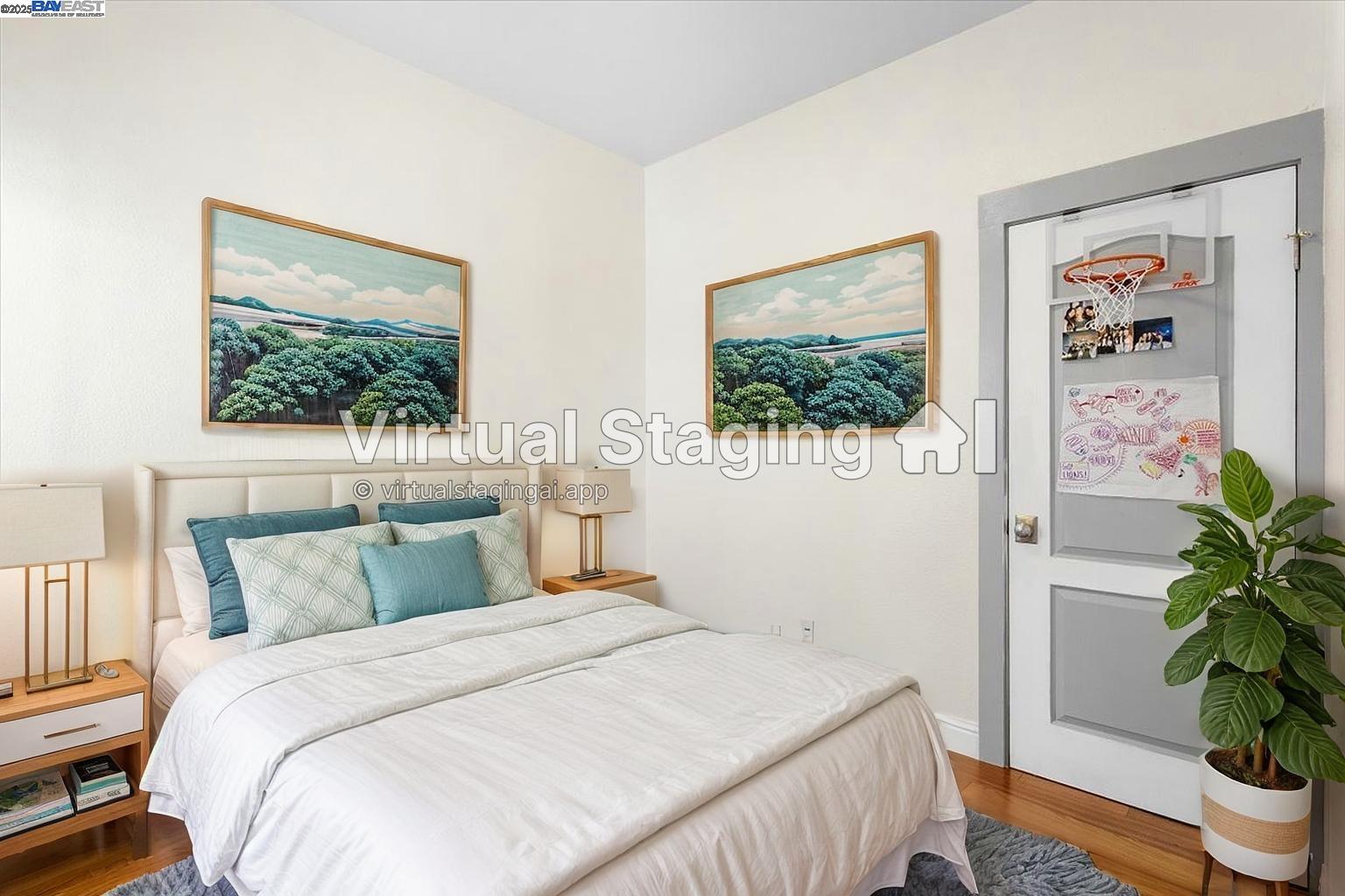 Detail Gallery Image 8 of 30 For 1539 International Blvd, Oakland,  CA 94606 - 4 Beds | 3 Baths