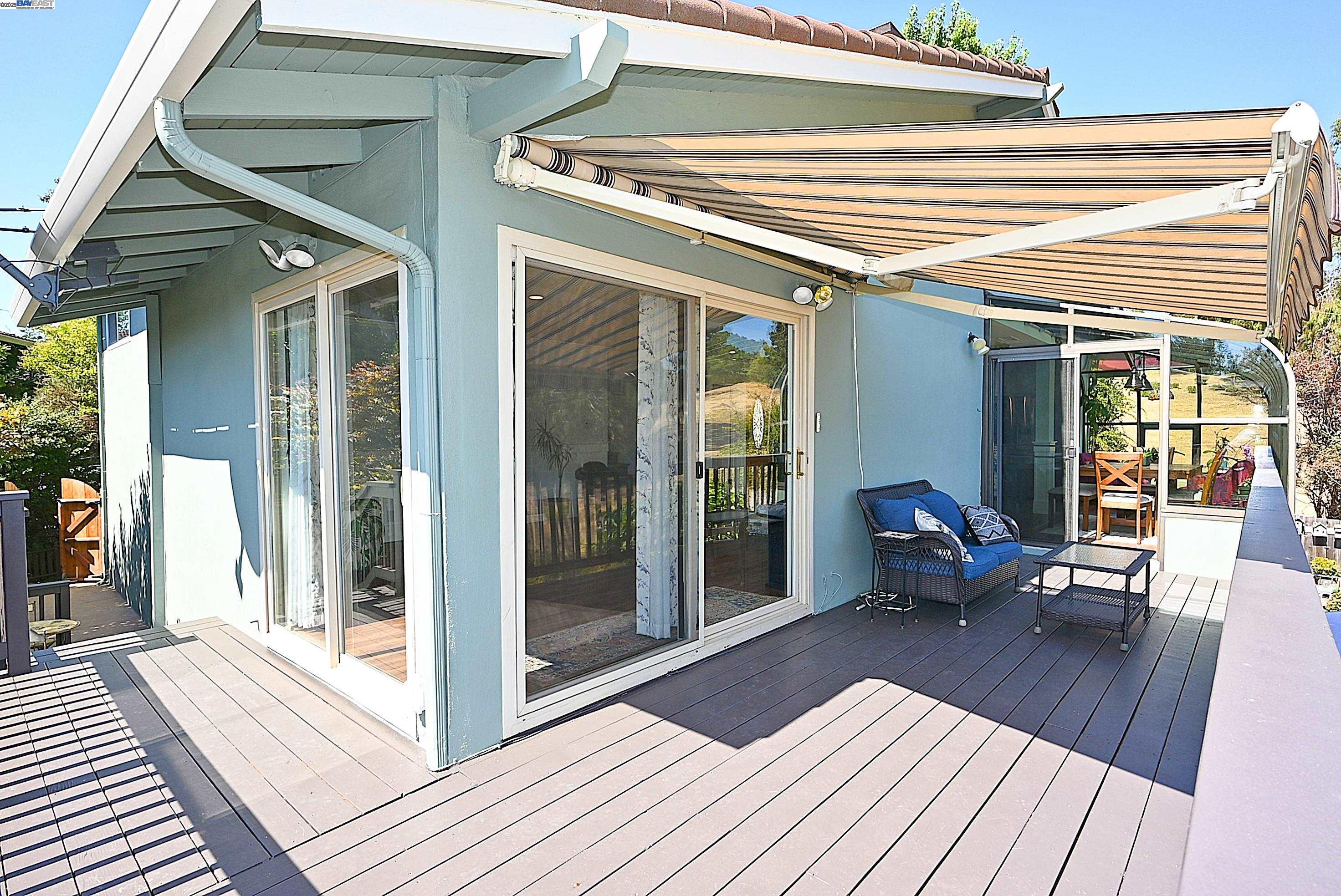 Detail Gallery Image 33 of 58 For 5295 Winifred Dr, Castro Valley,  CA 94546 - 5 Beds | 3 Baths