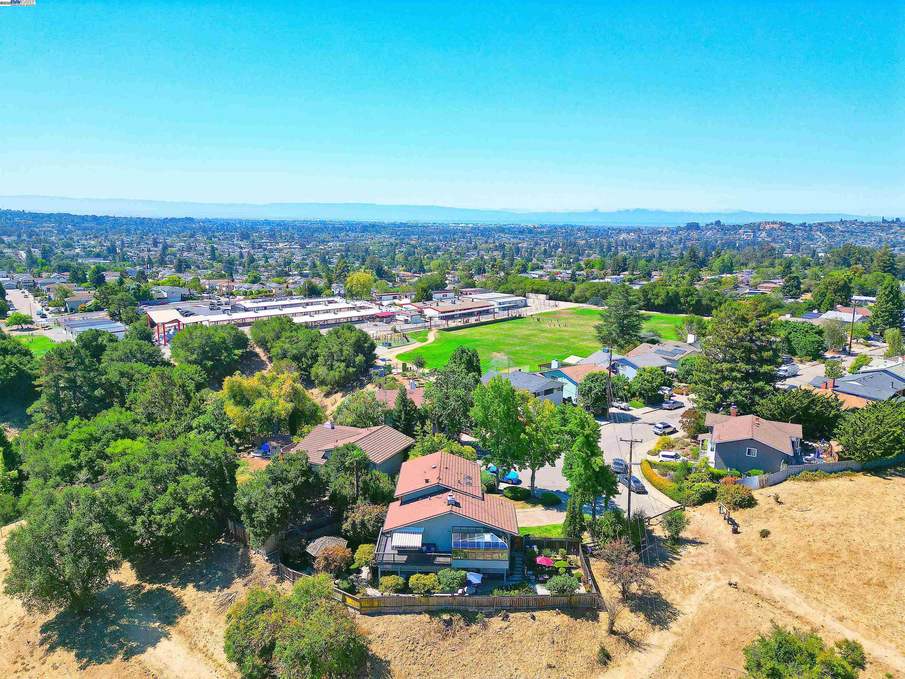 Detail Gallery Image 52 of 58 For 5295 Winifred Dr, Castro Valley,  CA 94546 - 5 Beds | 3 Baths