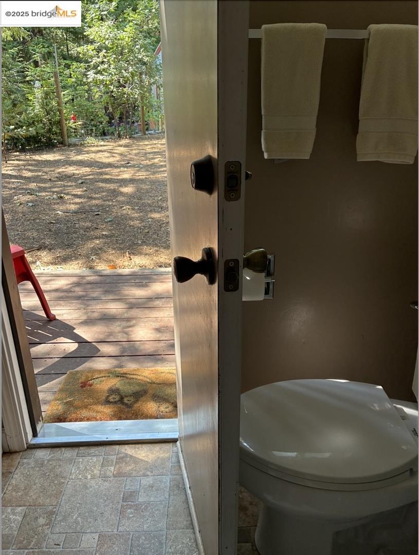 Detail Gallery Image 24 of 32 For 23971 Pine Lake Dr, Twain Harte,  CA 95383 - 2 Beds | 2 Baths