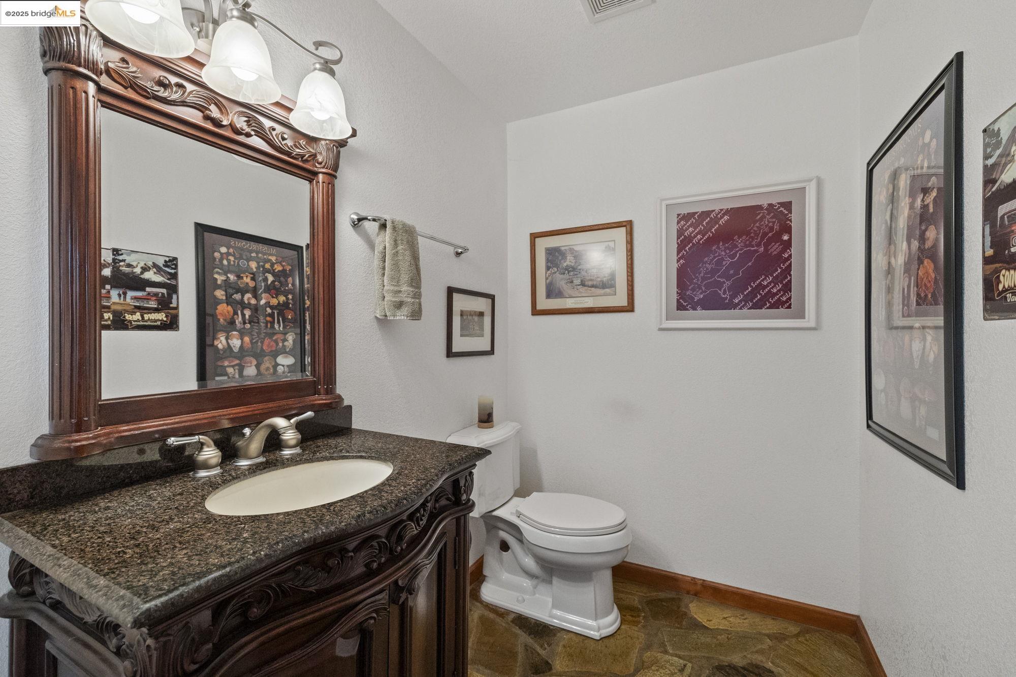 Detail Gallery Image 30 of 57 For 20162 Pine Mountain Dr, Groveland,  CA 95321-000 - 4 Beds | 3/1 Baths