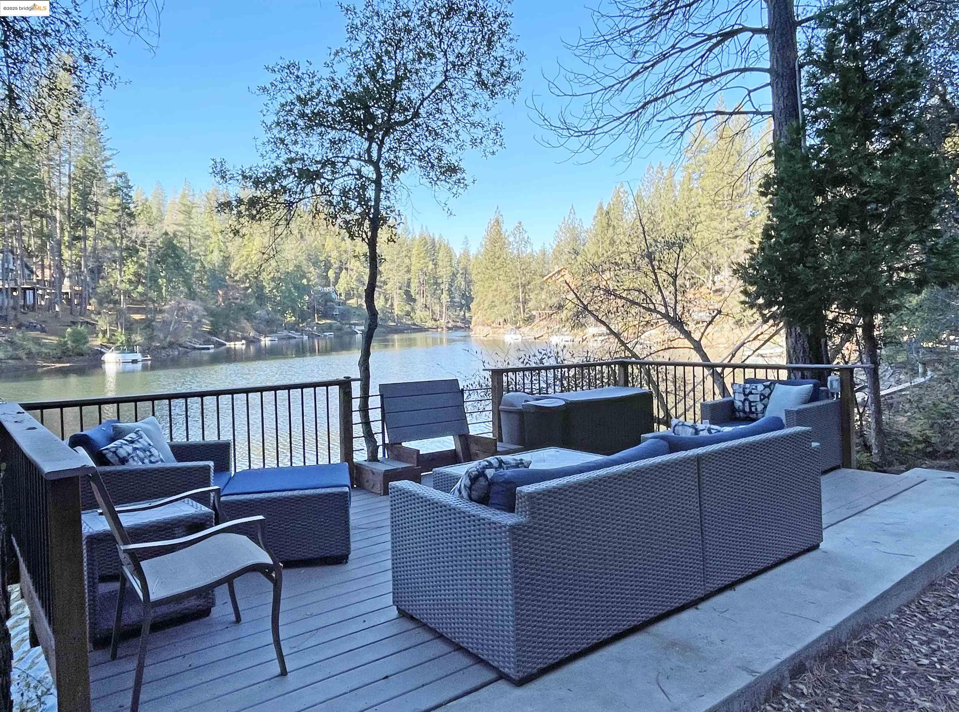 Detail Gallery Image 7 of 57 For 20162 Pine Mountain Dr, Groveland,  CA 95321-000 - 4 Beds | 3/1 Baths