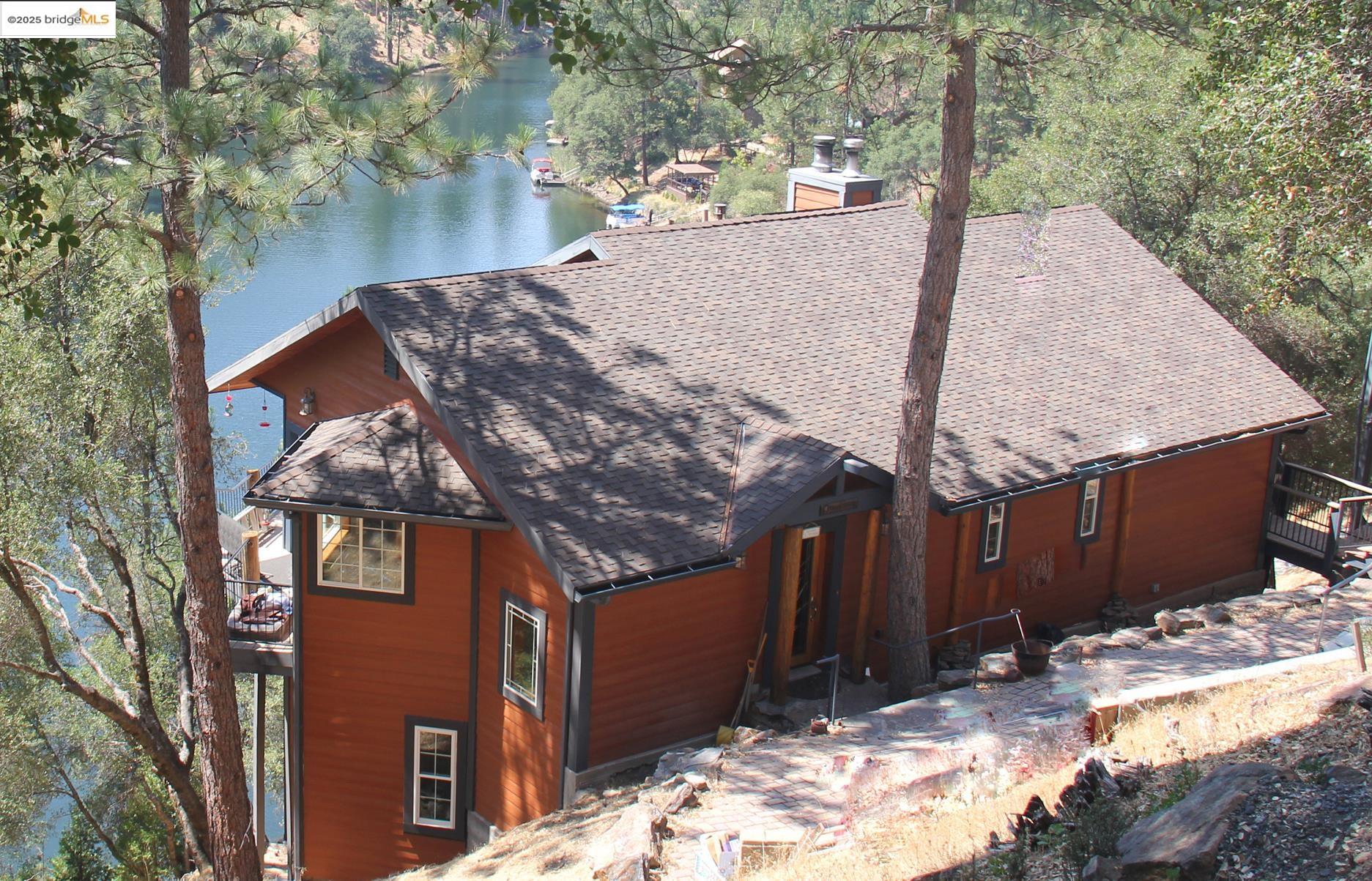 Detail Gallery Image 8 of 57 For 20162 Pine Mountain Dr, Groveland,  CA 95321-000 - 4 Beds | 3/1 Baths