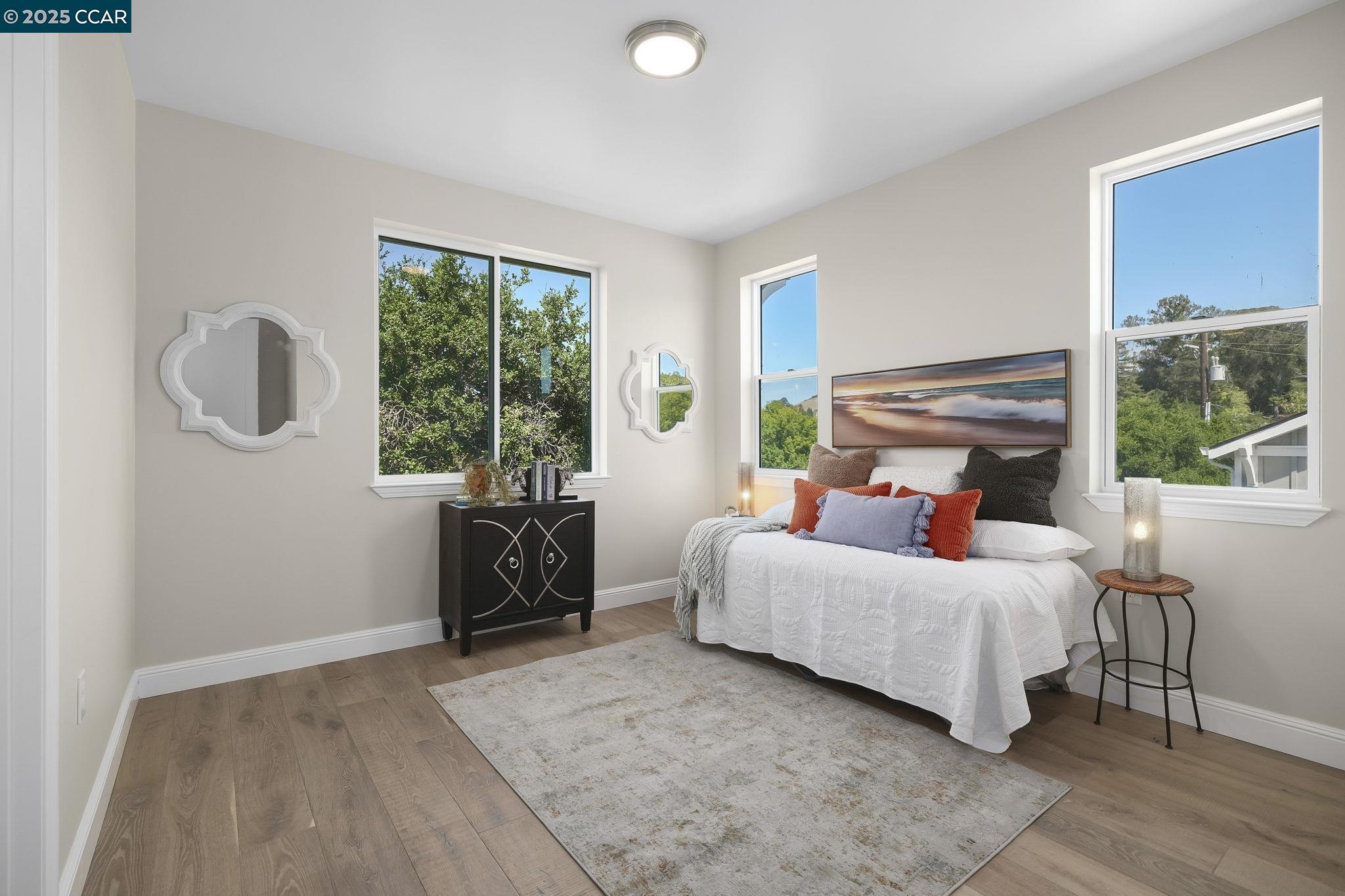 Detail Gallery Image 23 of 31 For 208 Valley View Pl, El Sobrante,  CA 94803 - 4 Beds | 3 Baths